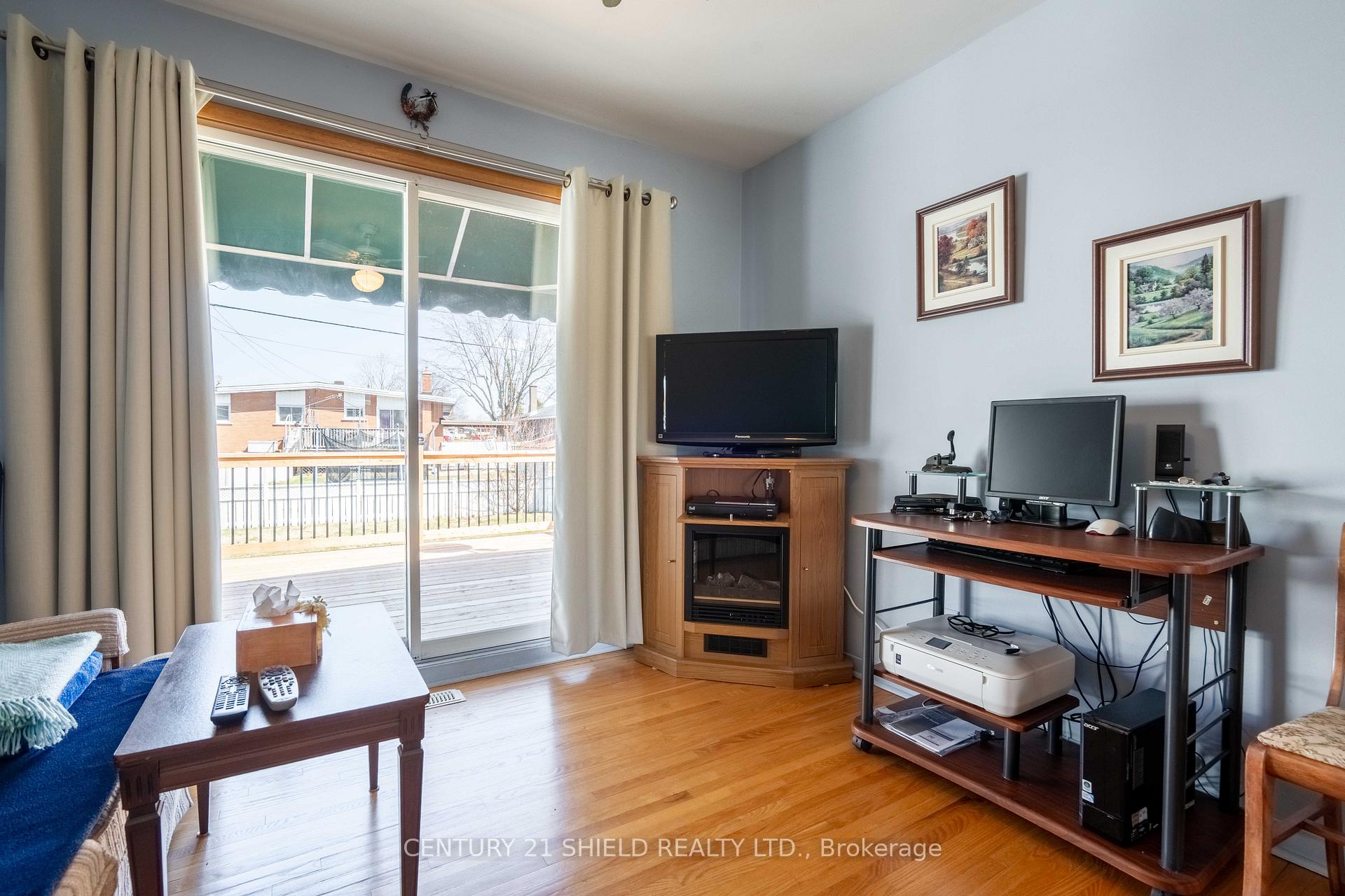 Photo 15 of 506 Anderson Drive, Cornwall — HOMEH
