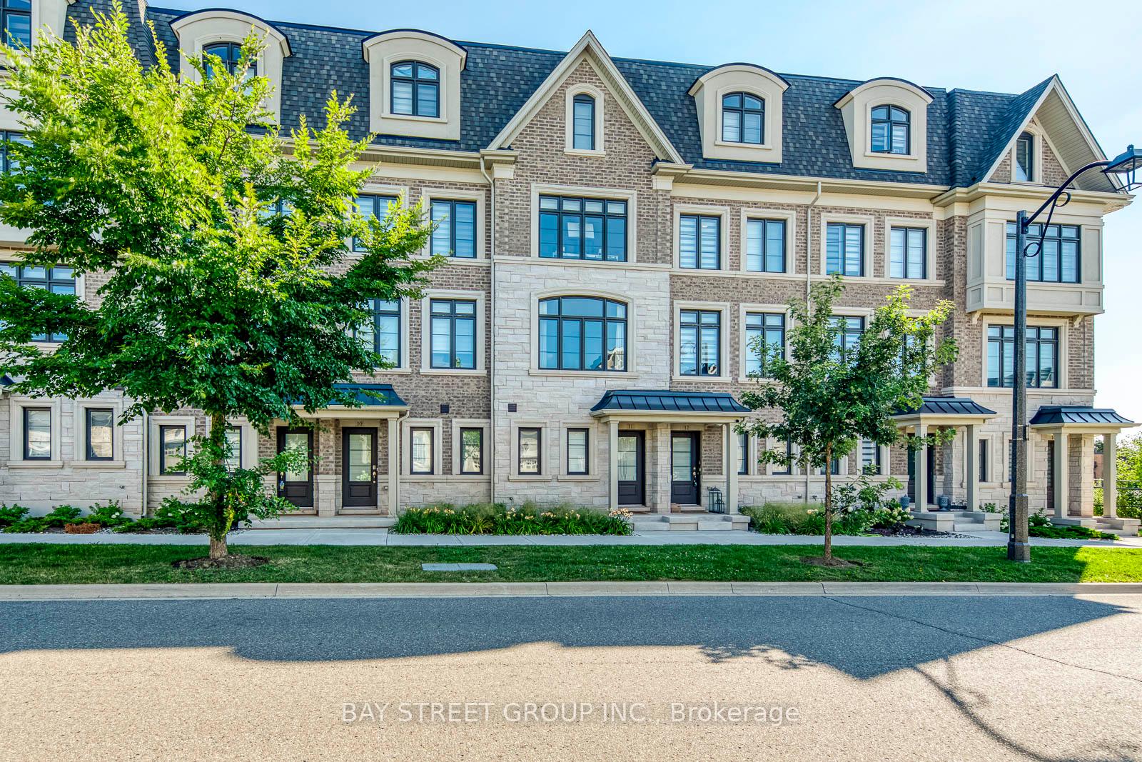 Front of Unit 11, 2119 Lillykin Street