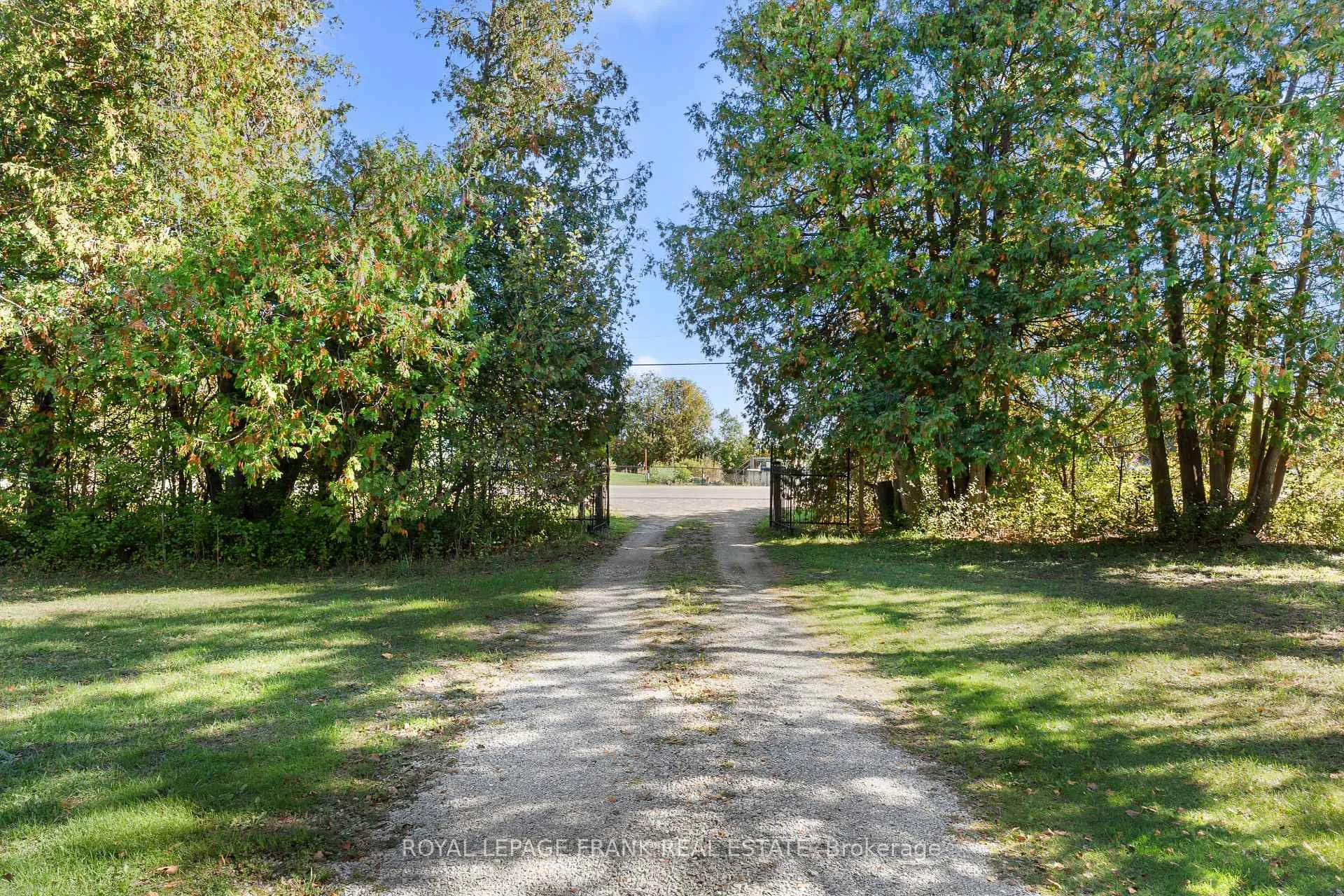 Photo 3 of 2269 Thurstonia Road, Kawartha Lakes, Verulam — HOMEH