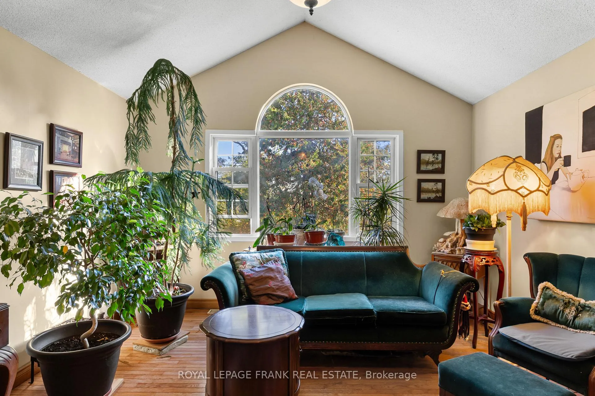 Photo 5 of 2269 Thurstonia Road, Kawartha Lakes, Verulam — HOMEH