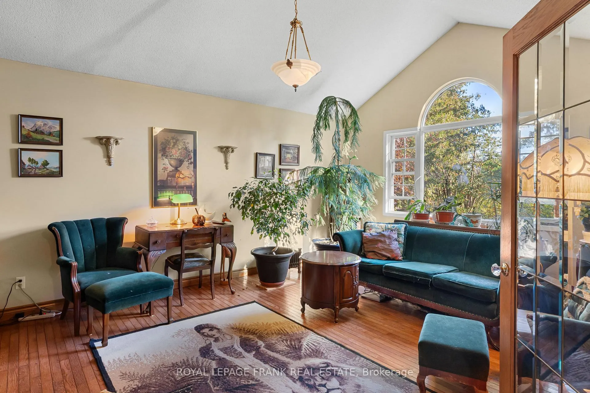 Photo 6 of 2269 Thurstonia Road, Kawartha Lakes, Verulam — HOMEH