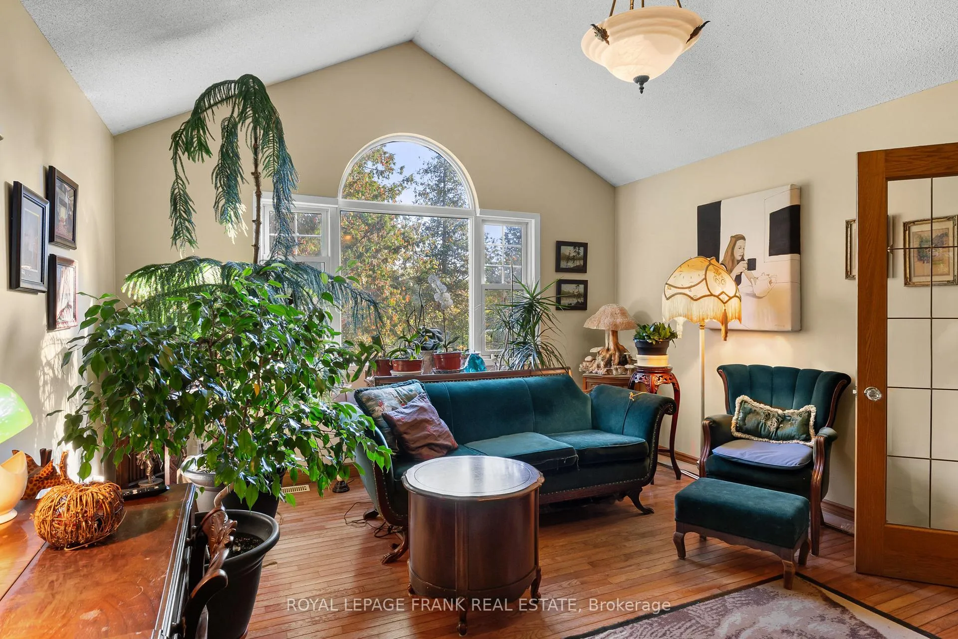 Photo 7 of 2269 Thurstonia Road, Kawartha Lakes, Verulam — HOMEH