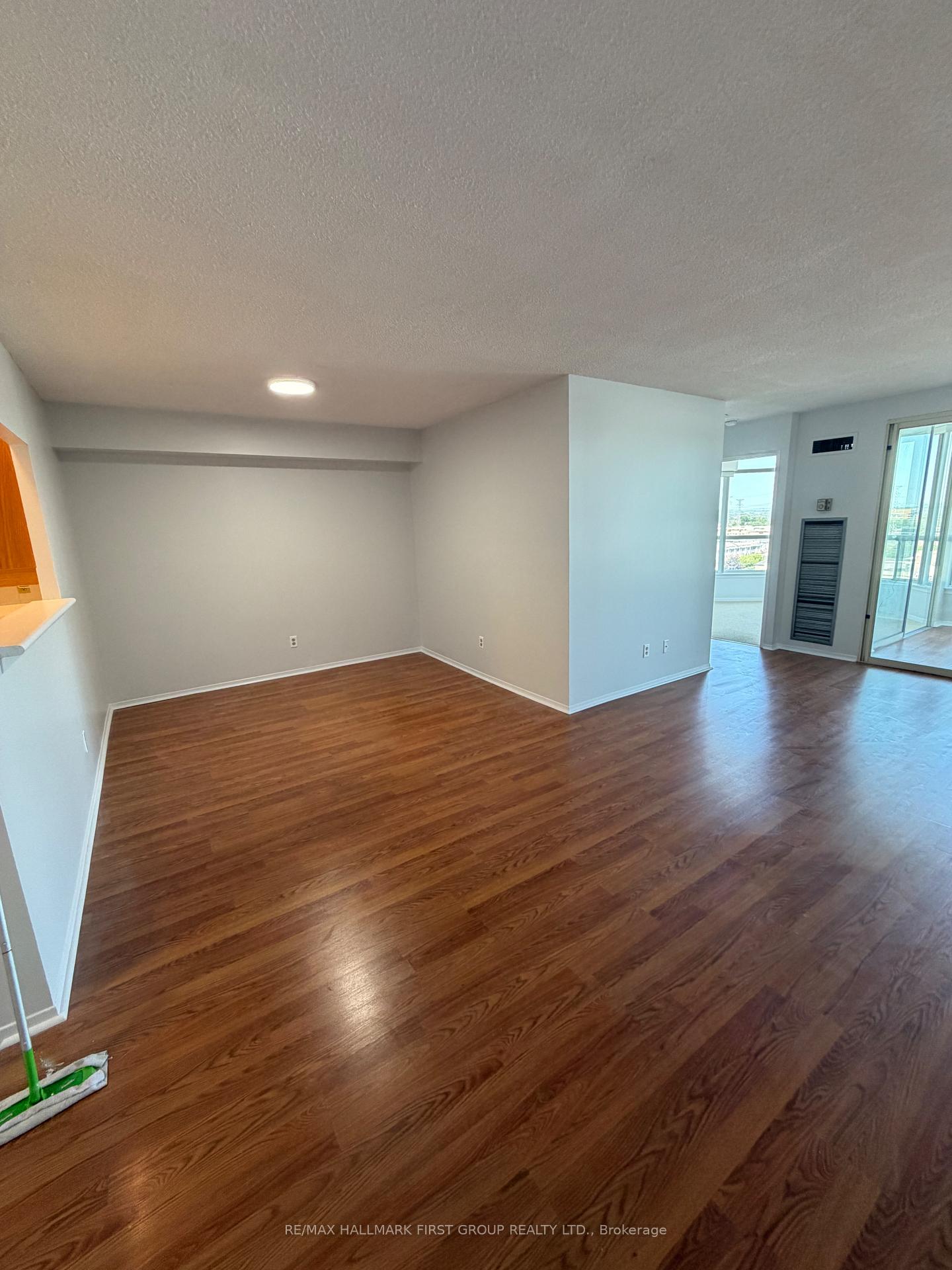 Photo 7 of Unit 1132, 1880 Valley Farm Road, Pickering, Town Centre — HOMEH