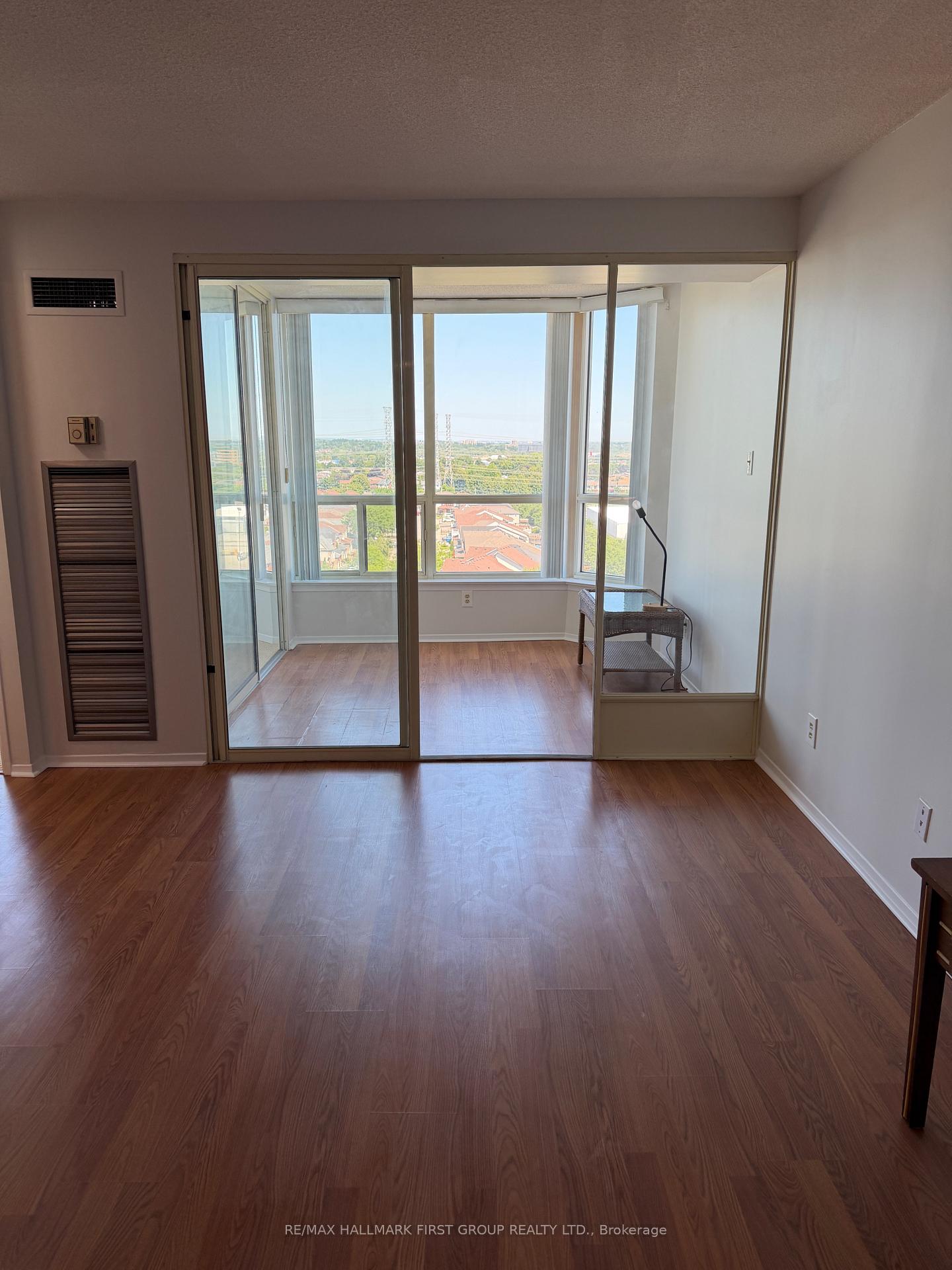 Photo 8 of Unit 1132, 1880 Valley Farm Road, Pickering, Town Centre — HOMEH