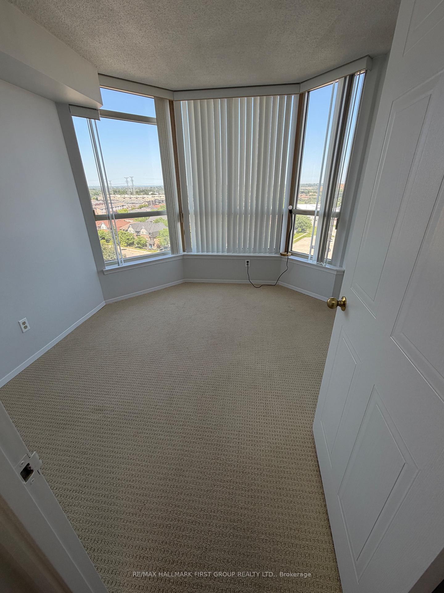 Photo 15 of Unit 1132, 1880 Valley Farm Road, Pickering, Town Centre — HOMEH
