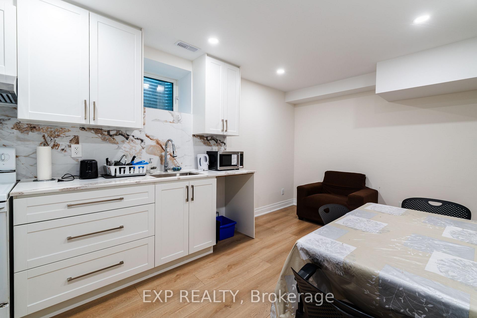 Photo 5 of 34 Rodda Boulevard, Scarborough, West Hill — HOMEH