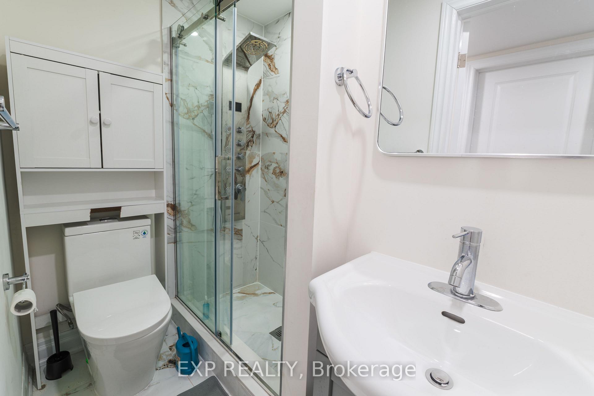 Photo 10 of 34 Rodda Boulevard, Scarborough, West Hill — HOMEH