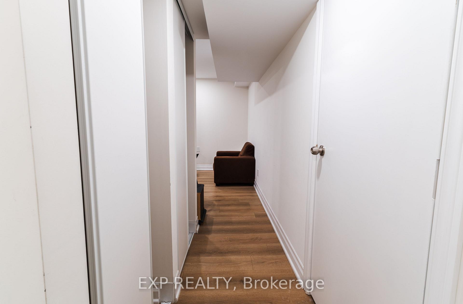 Photo 16 of 34 Rodda Boulevard, Scarborough, West Hill — HOMEH