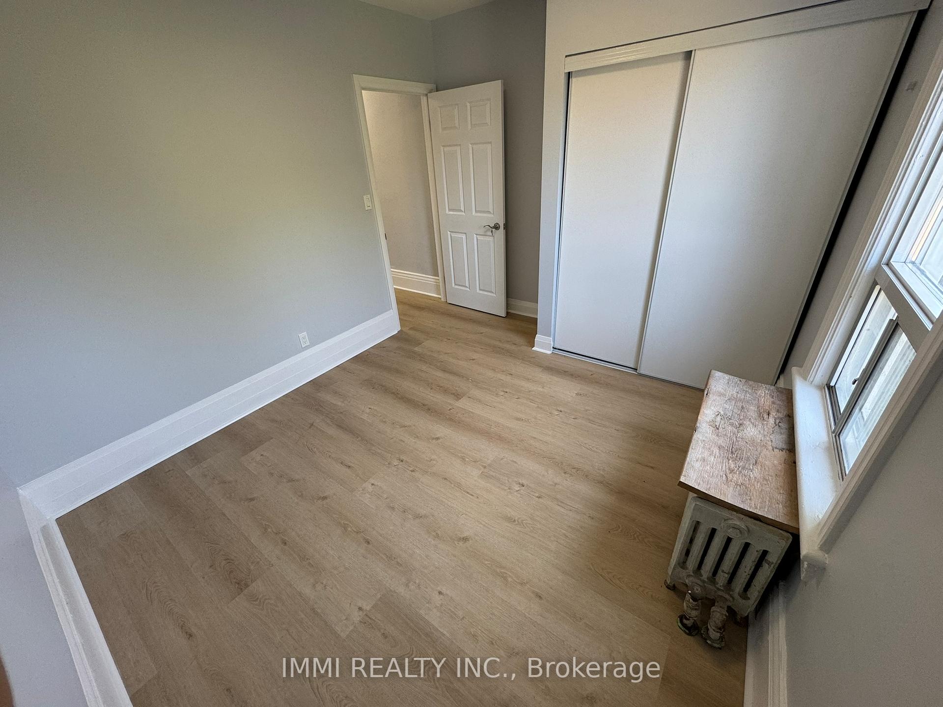 Photo 2 of Unit 203, 618 Bathurst Street, Toronto, Palmerston-Little Italy — HOMEH