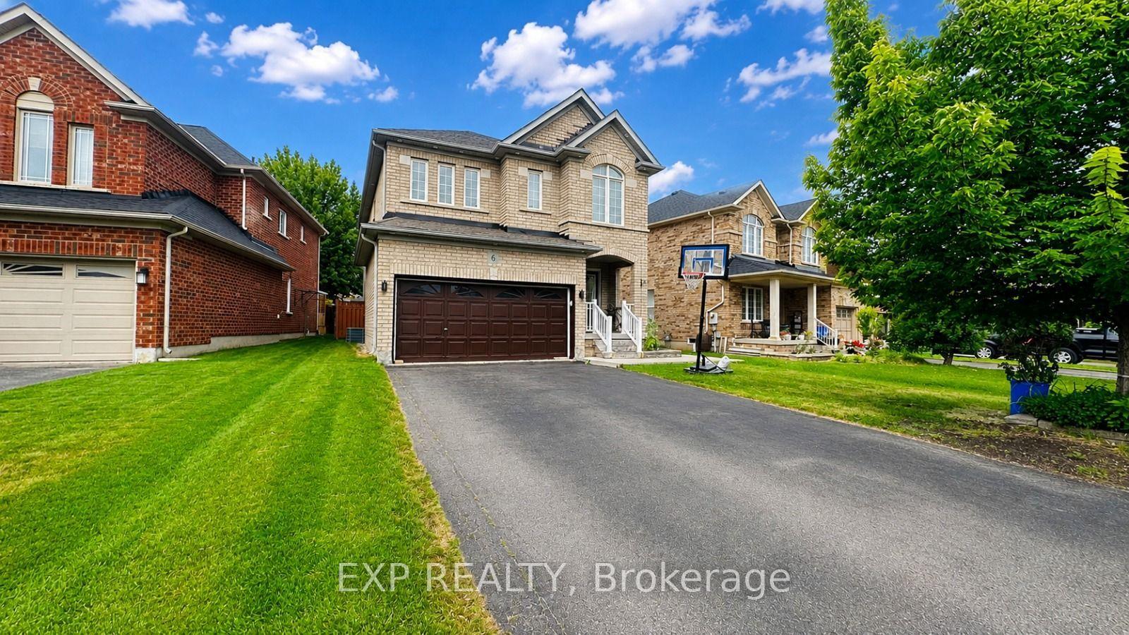 Photo 3 of 6 Lily Lane, Halton Hills, Georgetown — HOMEH