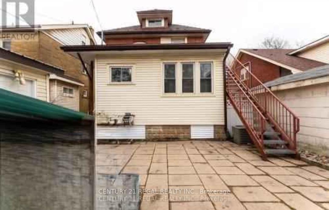 Photo 7 of Unit Main, 133 Eastbourne Avenue, Hamilton, Blakeley — HOMEH