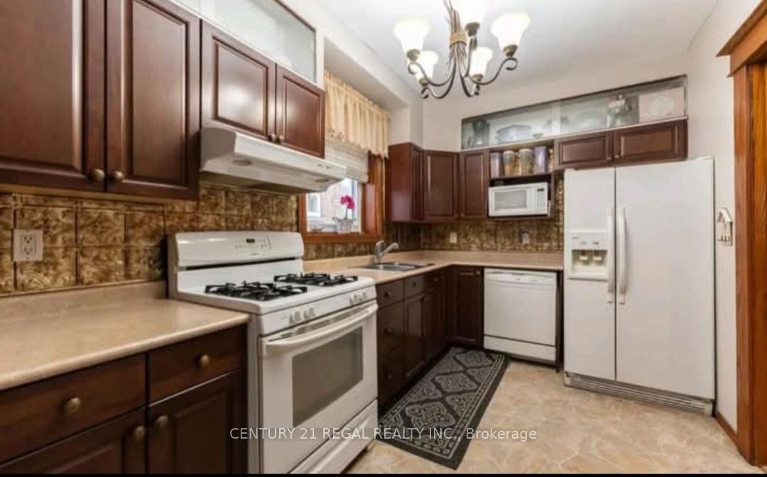 Photo 15 of Unit Main, 133 Eastbourne Avenue, Hamilton, Blakeley — HOMEH