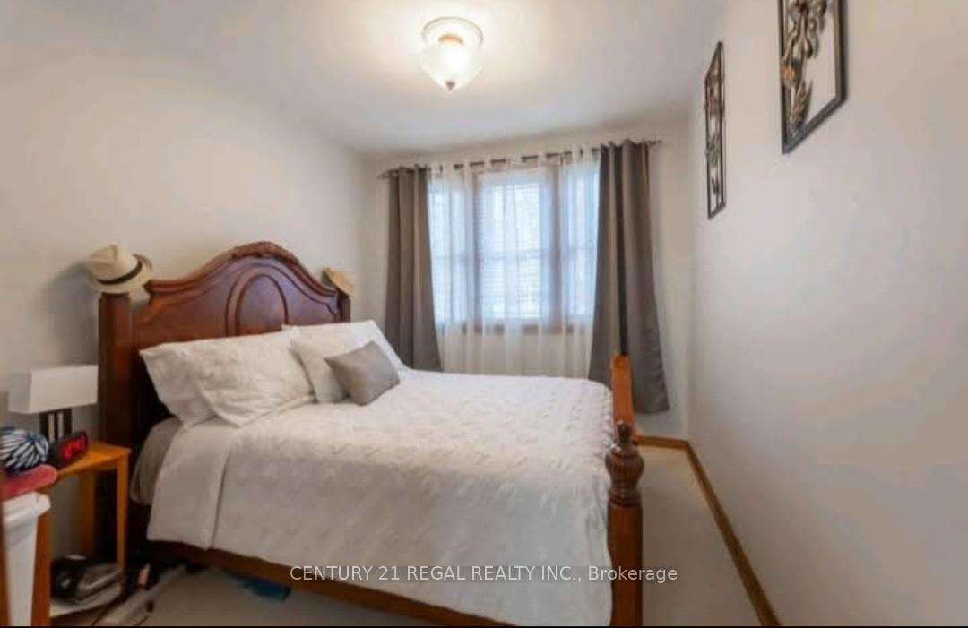 Photo 16 of Unit Main, 133 Eastbourne Avenue, Hamilton, Blakeley — HOMEH