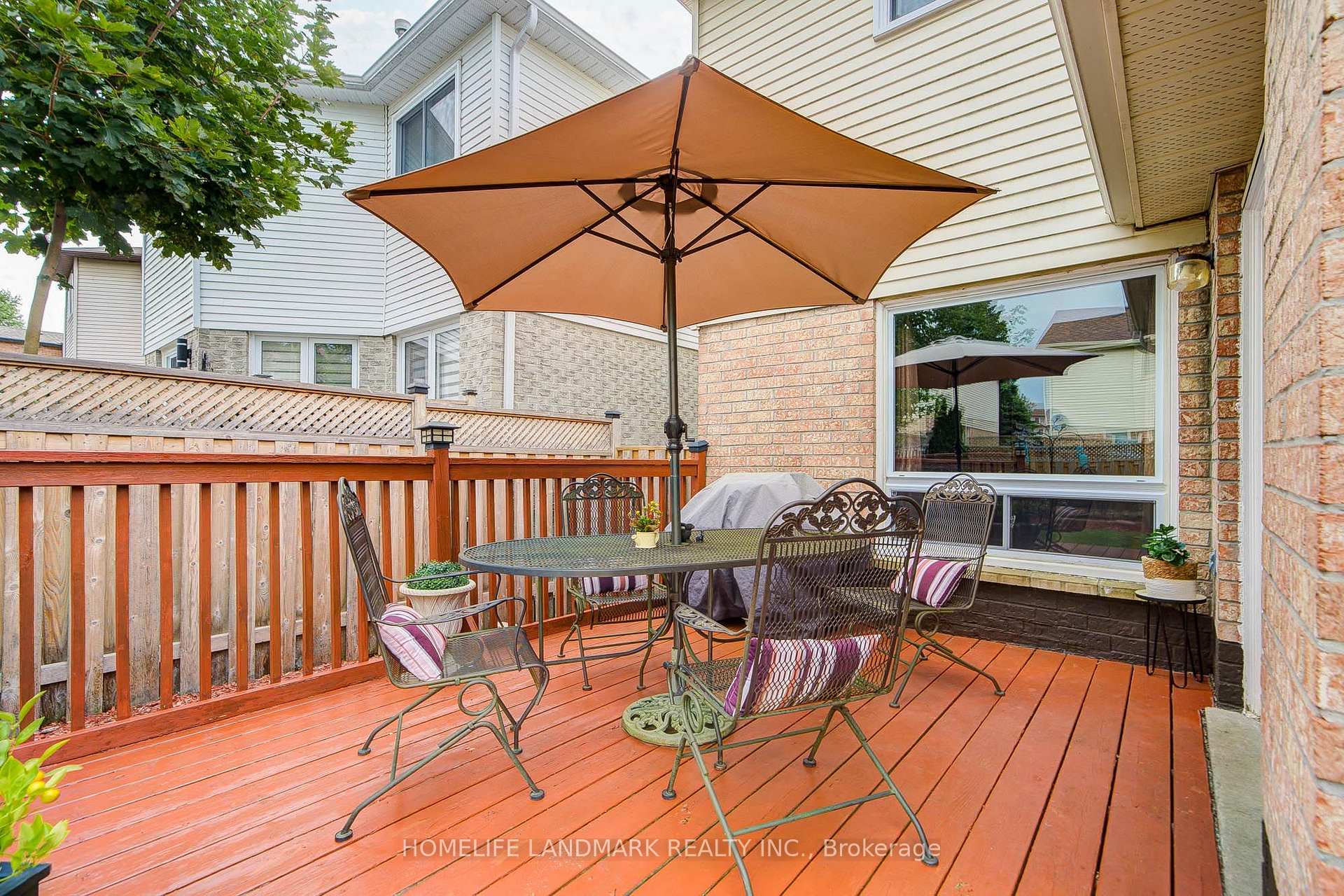 Photo 13 of 8 Closs Square, Aurora, Aurora Village — HOMEH