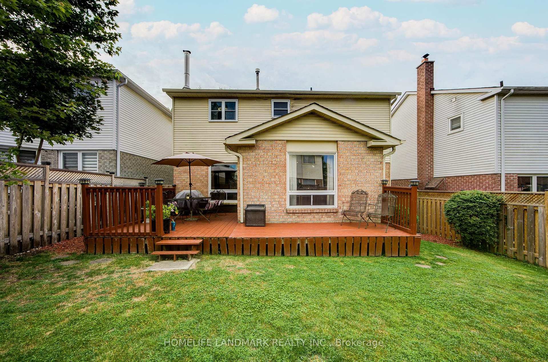 Photo 14 of 8 Closs Square, Aurora, Aurora Village — HOMEH