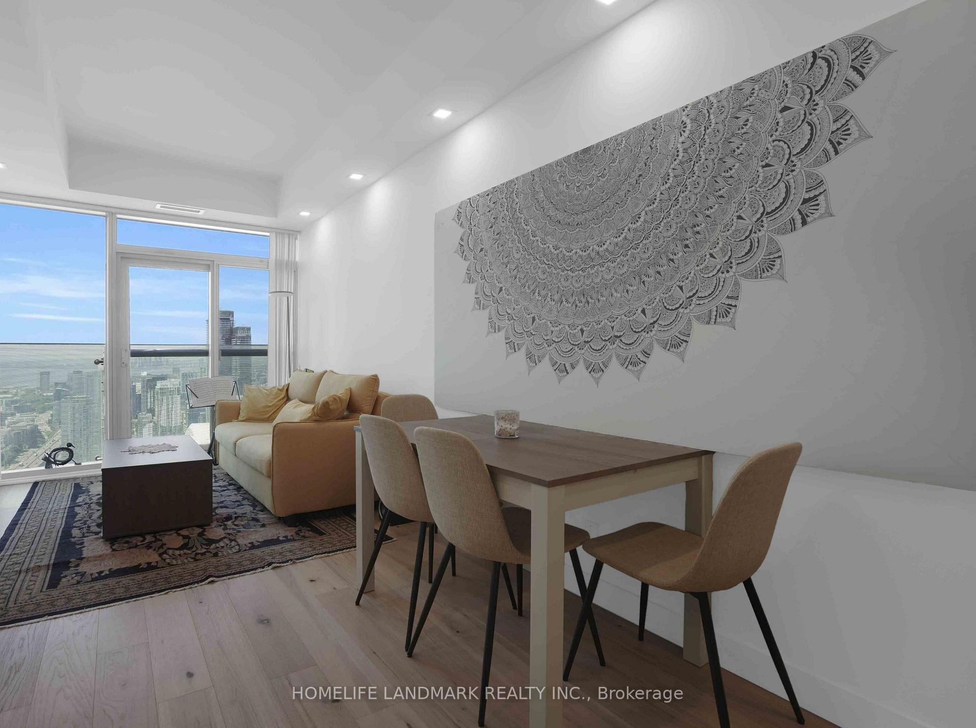 Photo 3 of Unit 5207, 14 York Street, Toronto, Waterfront Communities — HOMEH
