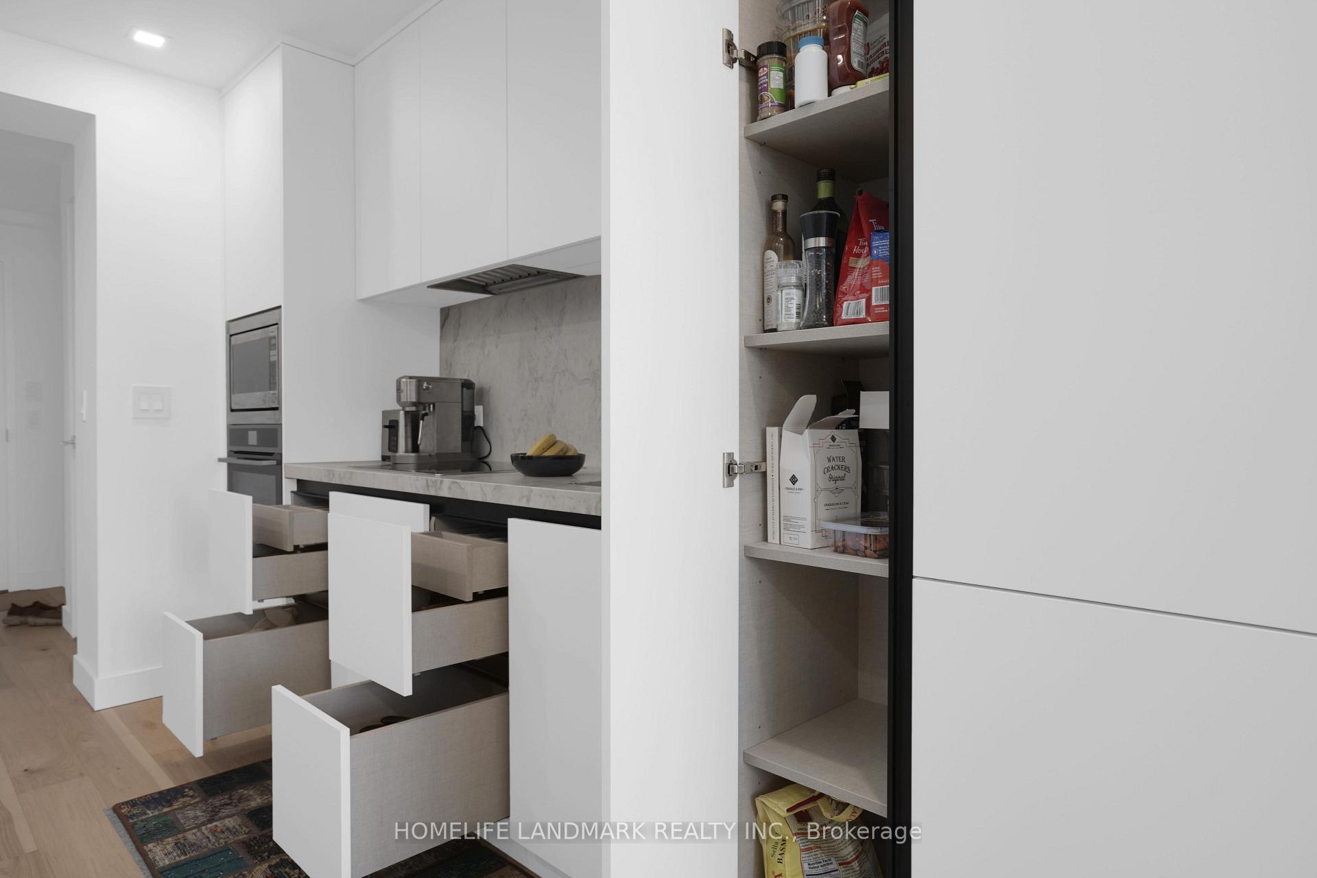 Photo 9 of Unit 5207, 14 York Street, Toronto, Waterfront Communities — HOMEH
