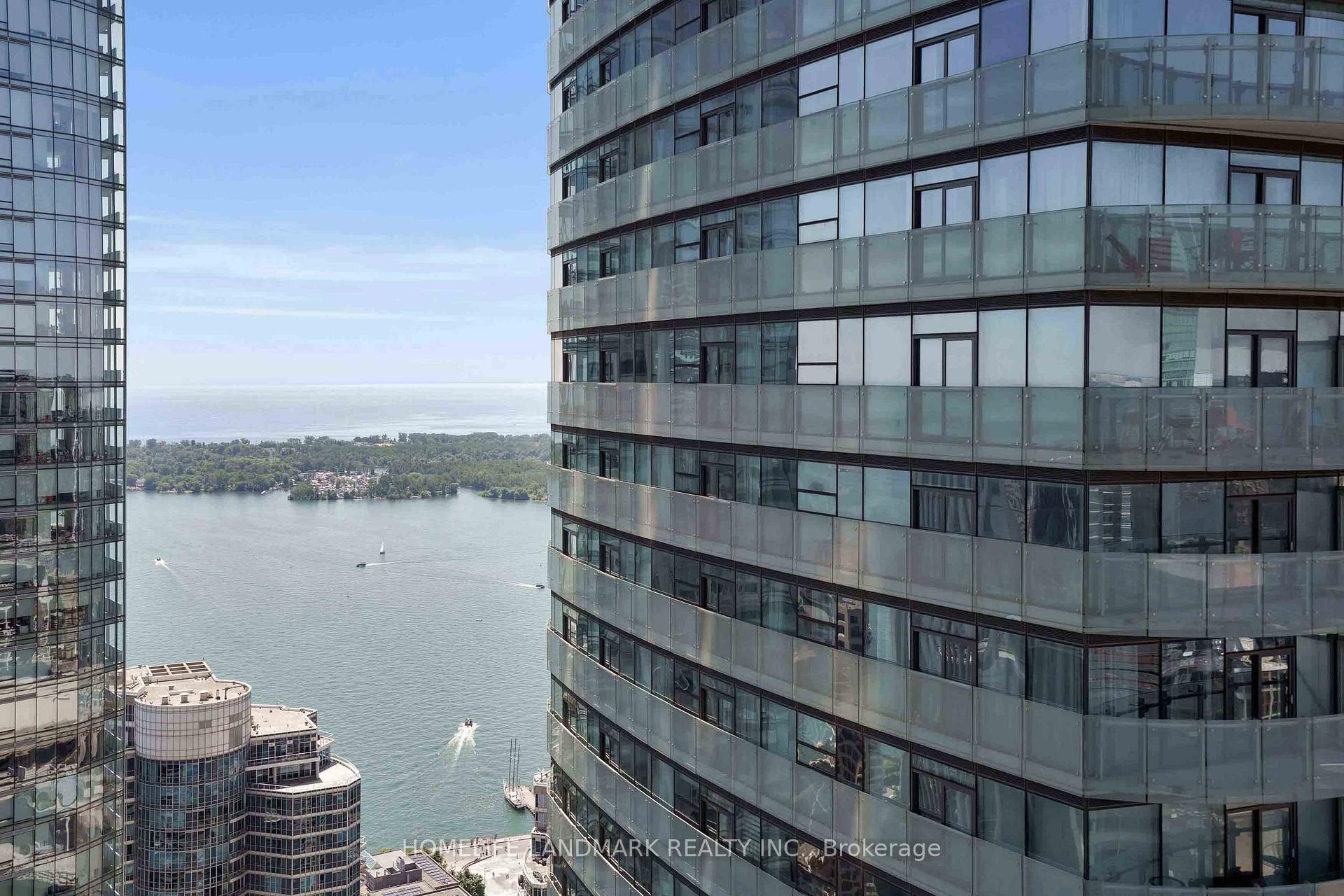 Photo 15 of Unit 5207, 14 York Street, Toronto, Waterfront Communities — HOMEH