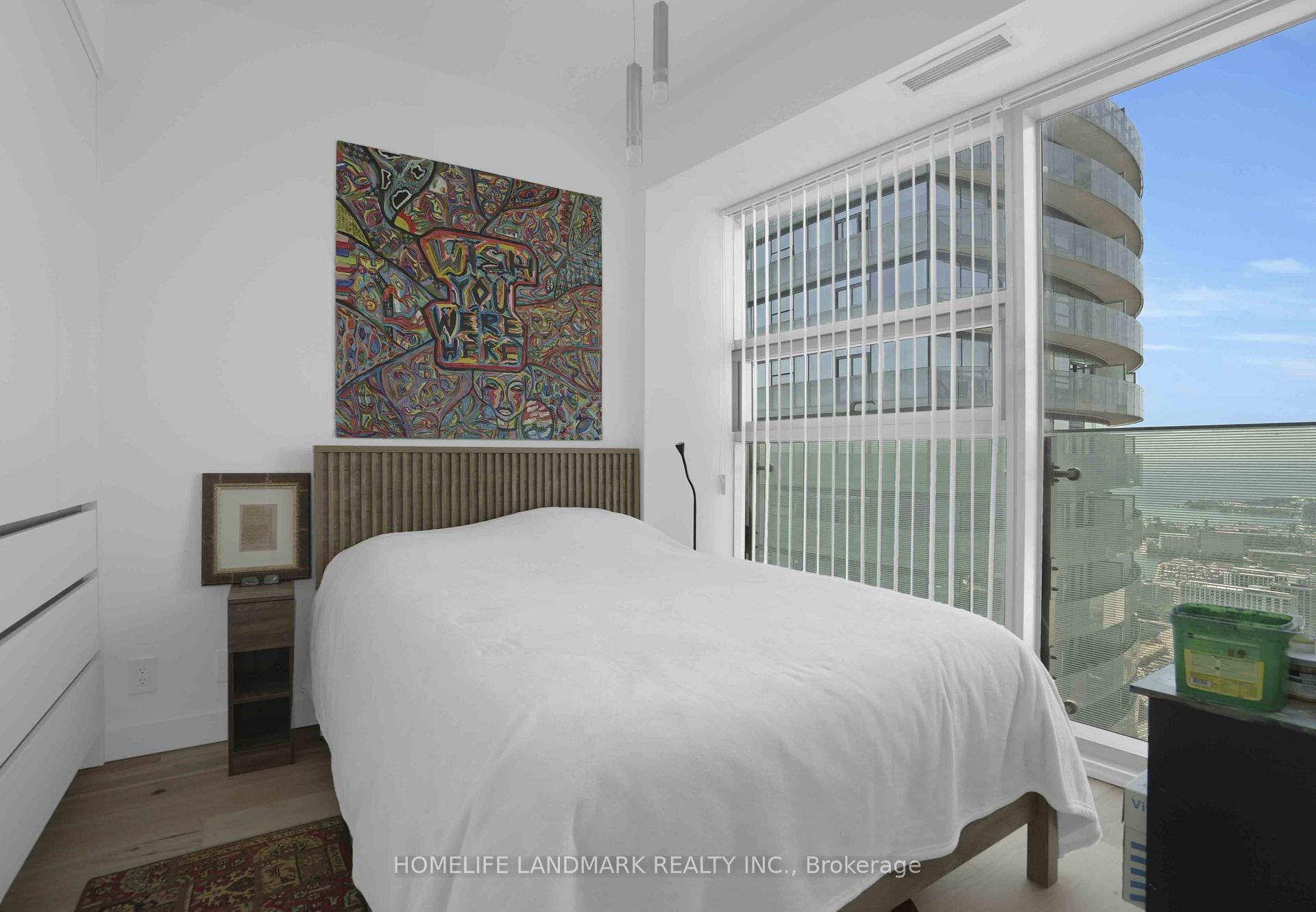 Photo 16 of Unit 5207, 14 York Street, Toronto, Waterfront Communities — HOMEH