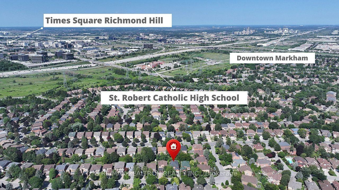Photo 4 of 19 Prince Edward Boulevard, Markham, Thornlea — HOMEH