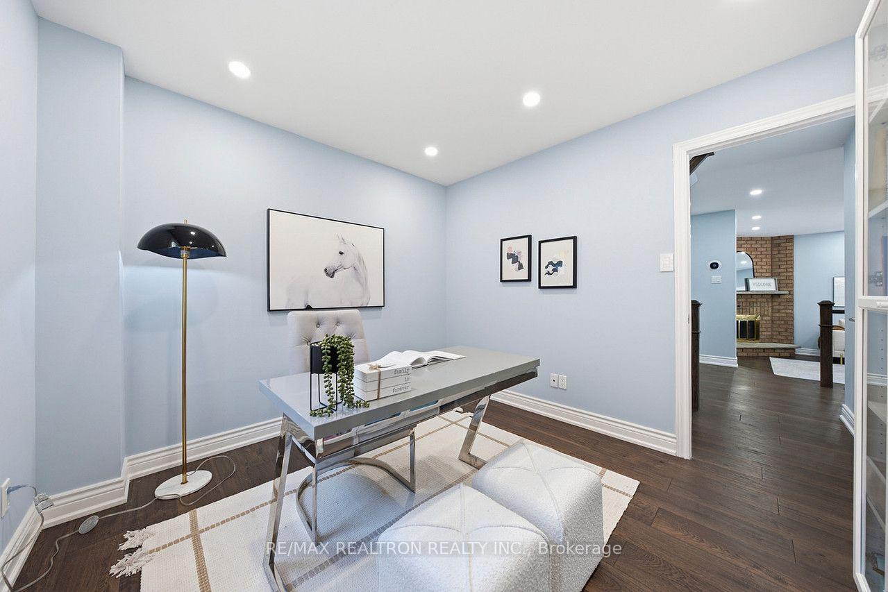 Photo 36 of 19 Prince Edward Boulevard, Markham, Thornlea — HOMEH