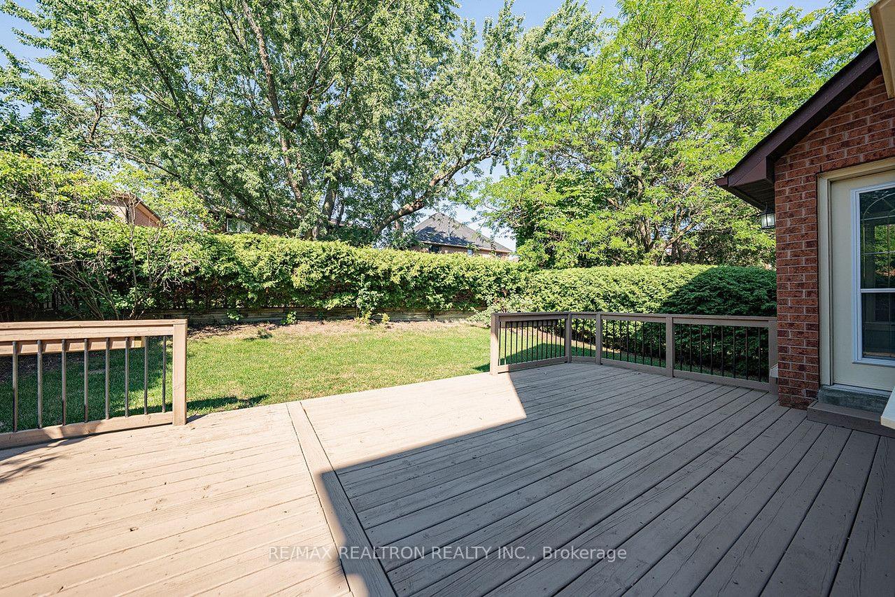 Photo 70 of 19 Prince Edward Boulevard, Markham, Thornlea — HOMEH