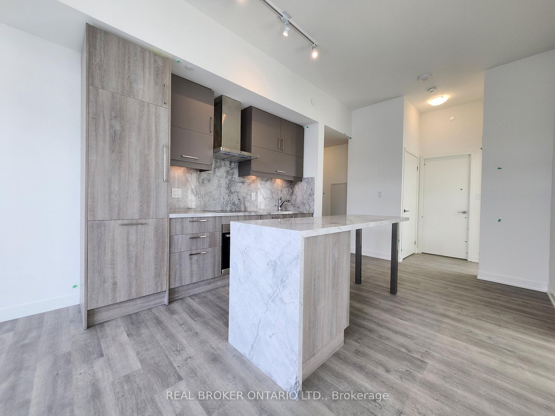 Photo 4 of Unit B1003, 292 Verdale Crossing, Markham, Unionville — HOMEH