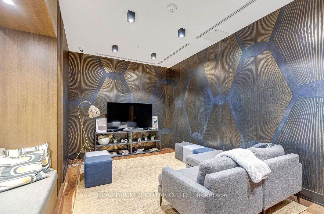 Photo 23 of Unit B1003, 292 Verdale Crossing, Markham, Unionville — HOMEH