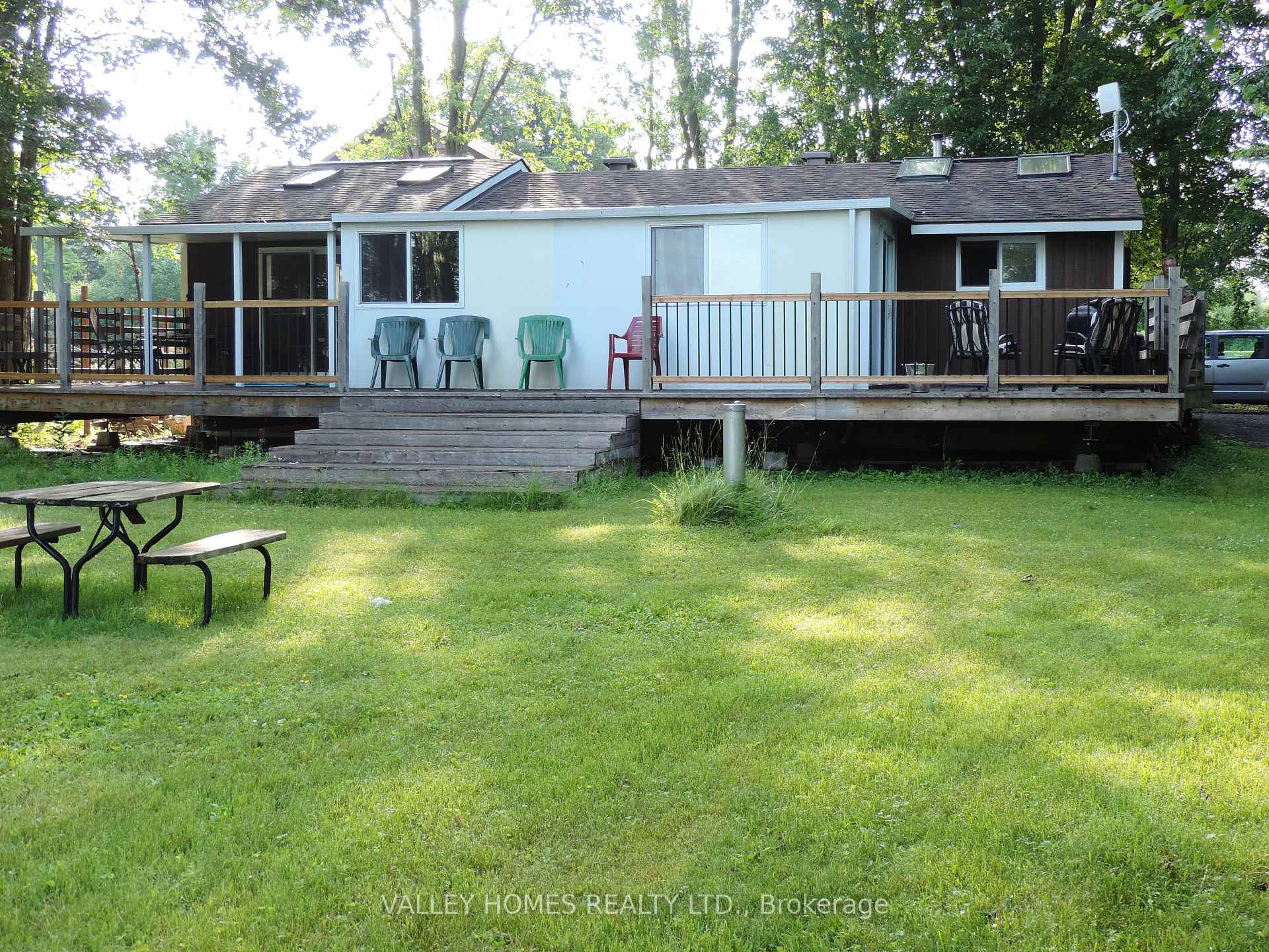 Photo 2 of 2862 Ninth Line, Beckwith, Beckwith Twp — HOMEH