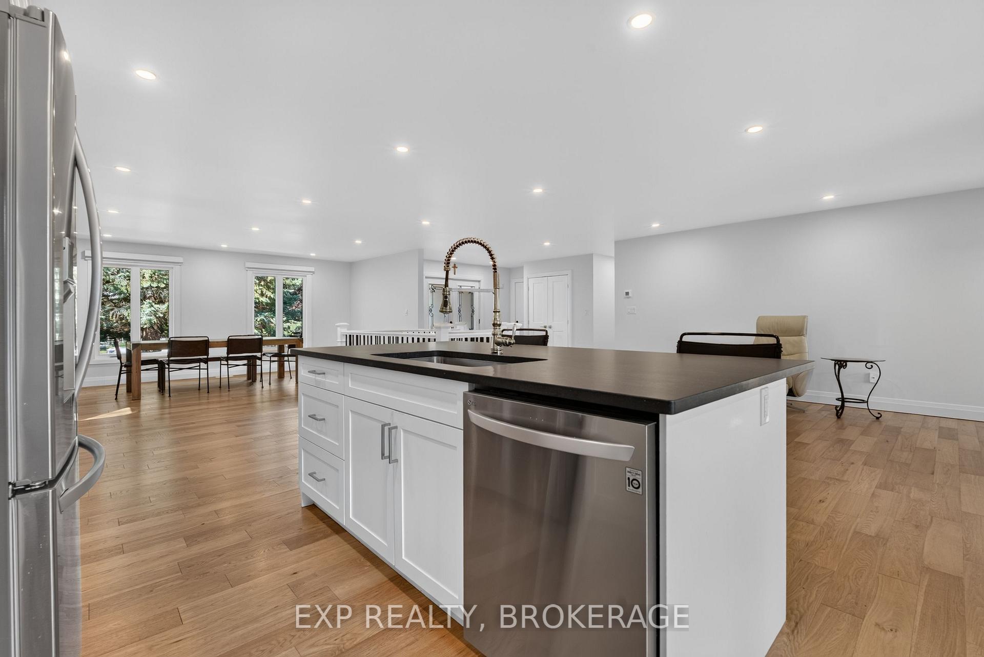 Photo 18 of 1146 Dunham Street, Kingston, North of Taylor-Kidd Blvd — HOMEH