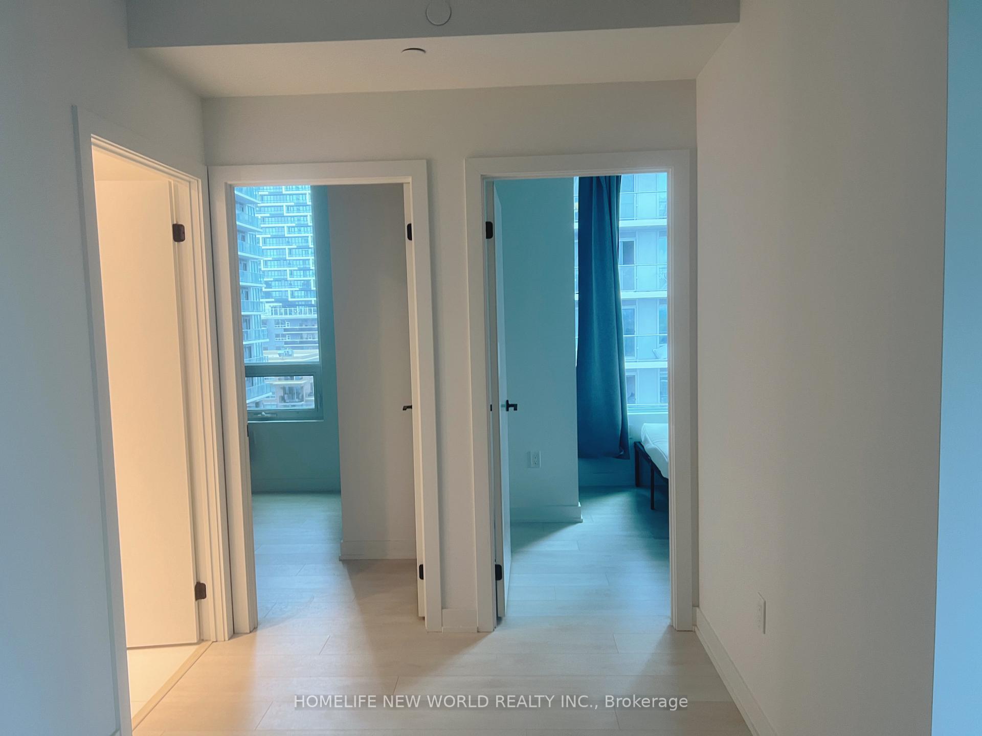 Photo 4 of Unit 1004, 117 Broadway Avenue, Toronto, Mount Pleasant West — HOMEH