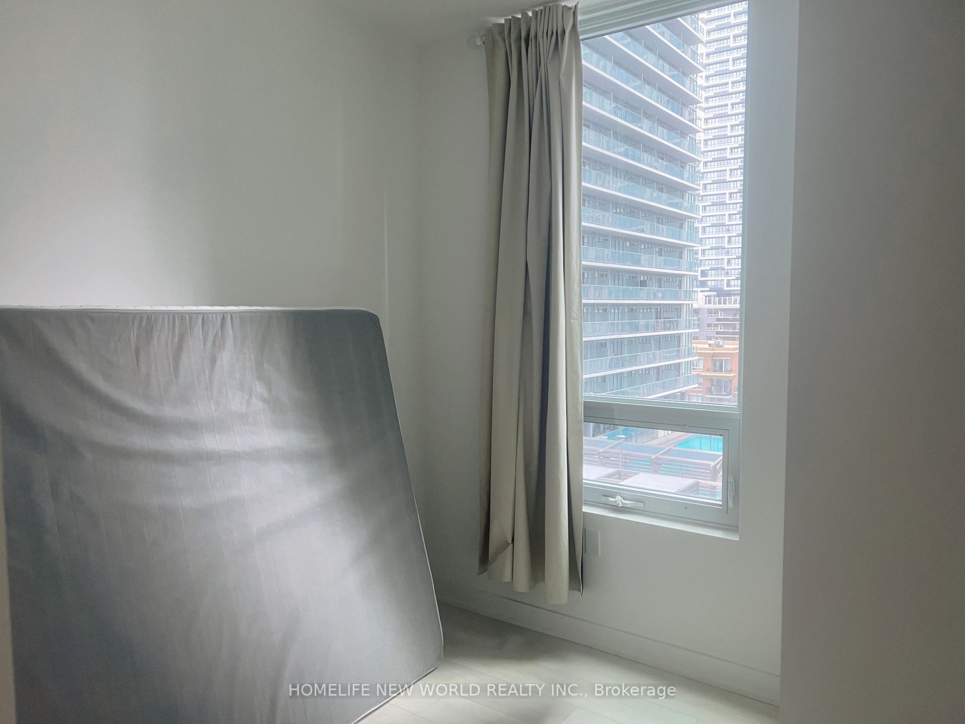 Photo 6 of Unit 1004, 117 Broadway Avenue, Toronto, Mount Pleasant West — HOMEH