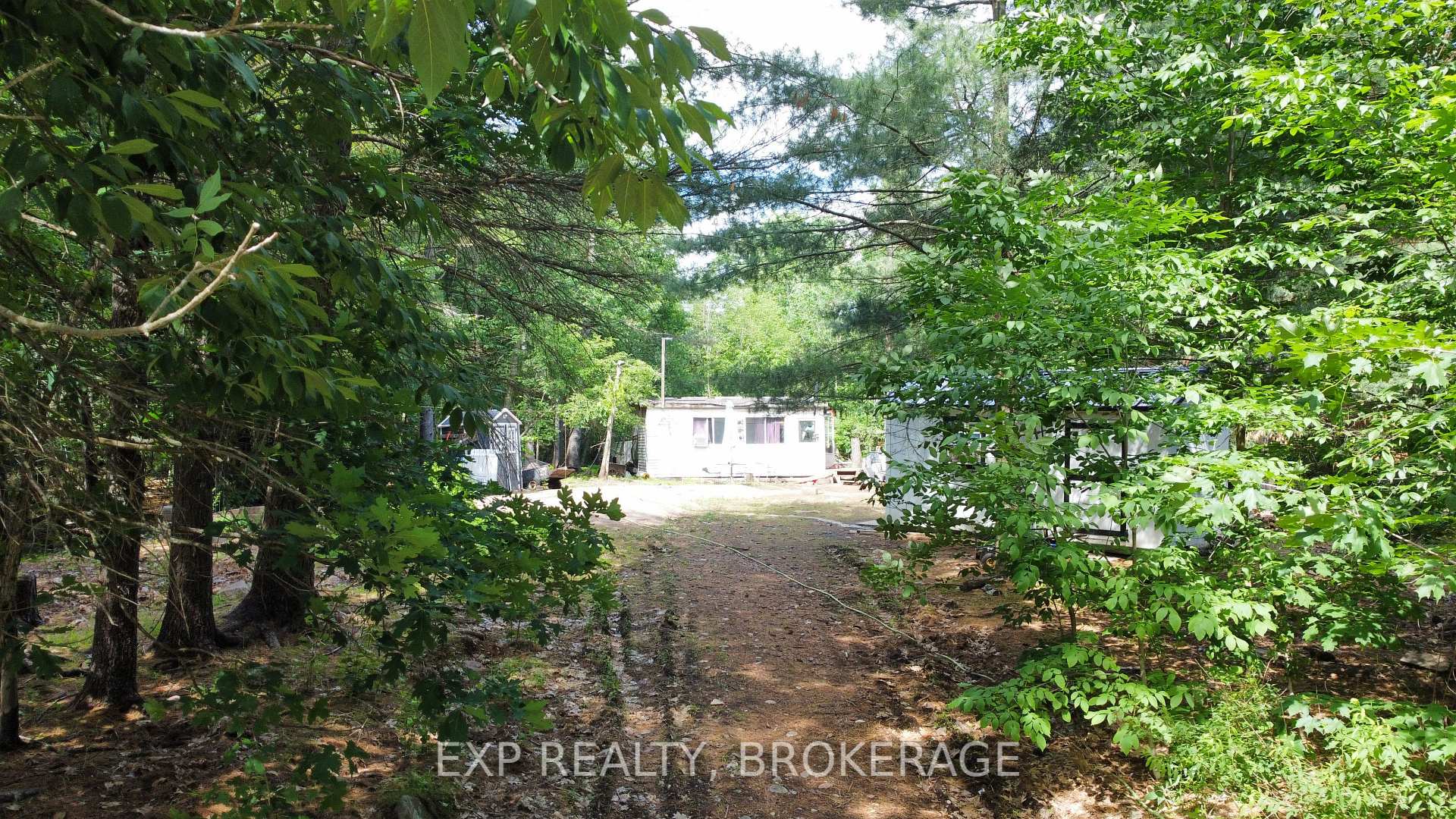 Photo 4 of 2100 Mclean Road, Frontenac, Frontenac Centre — HOMEH
