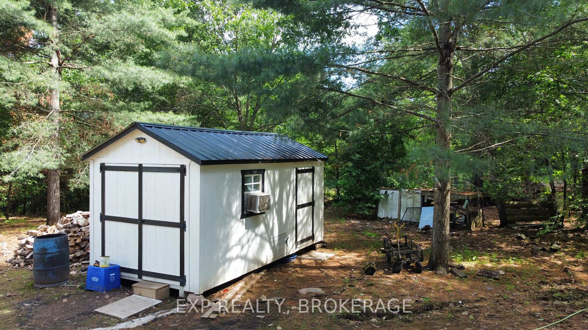 Photo 5 of 2100 Mclean Road, Frontenac, Frontenac Centre — HOMEH