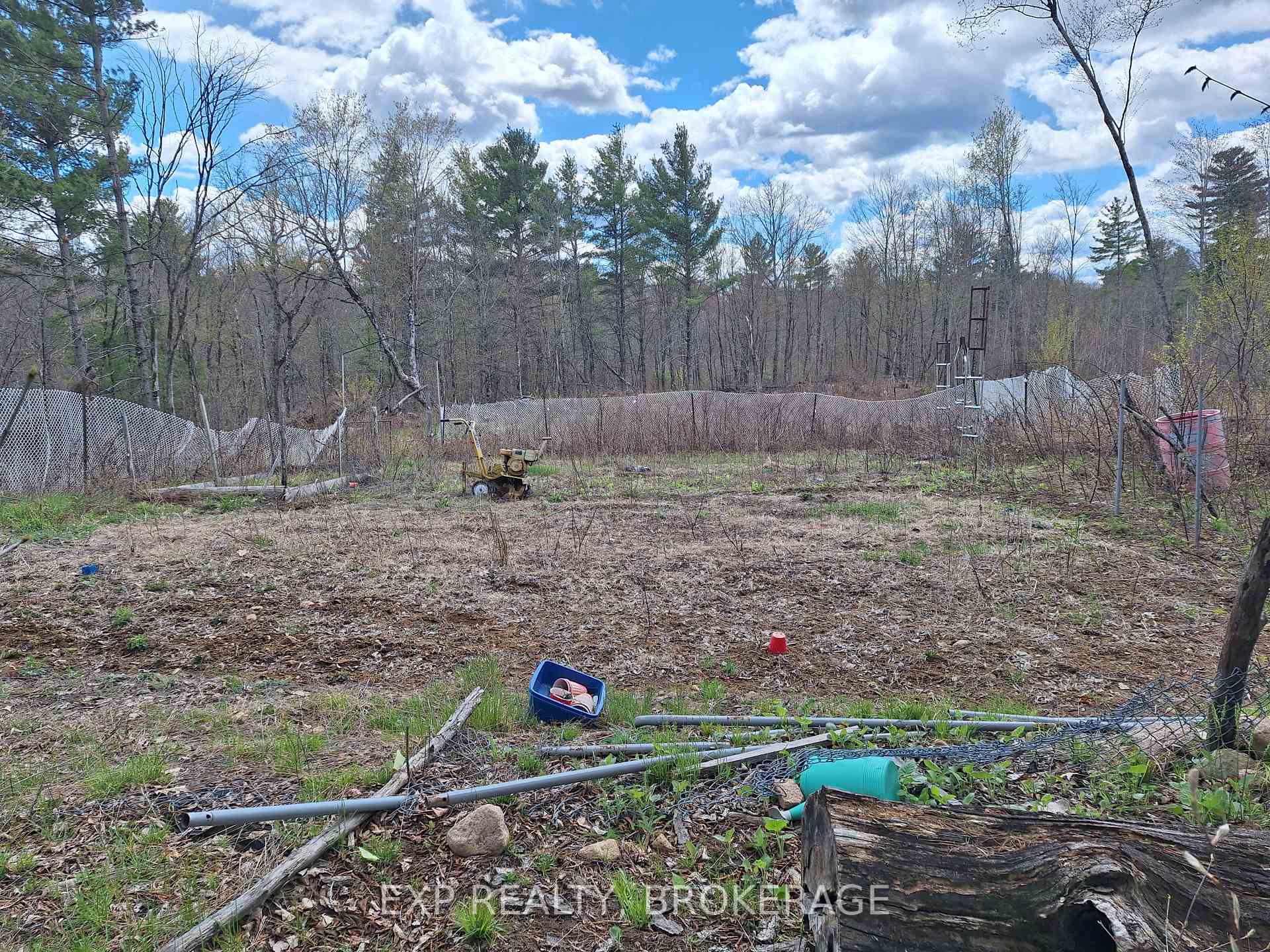 Photo 27 of 2100 Mclean Road, Frontenac, Frontenac Centre — HOMEH