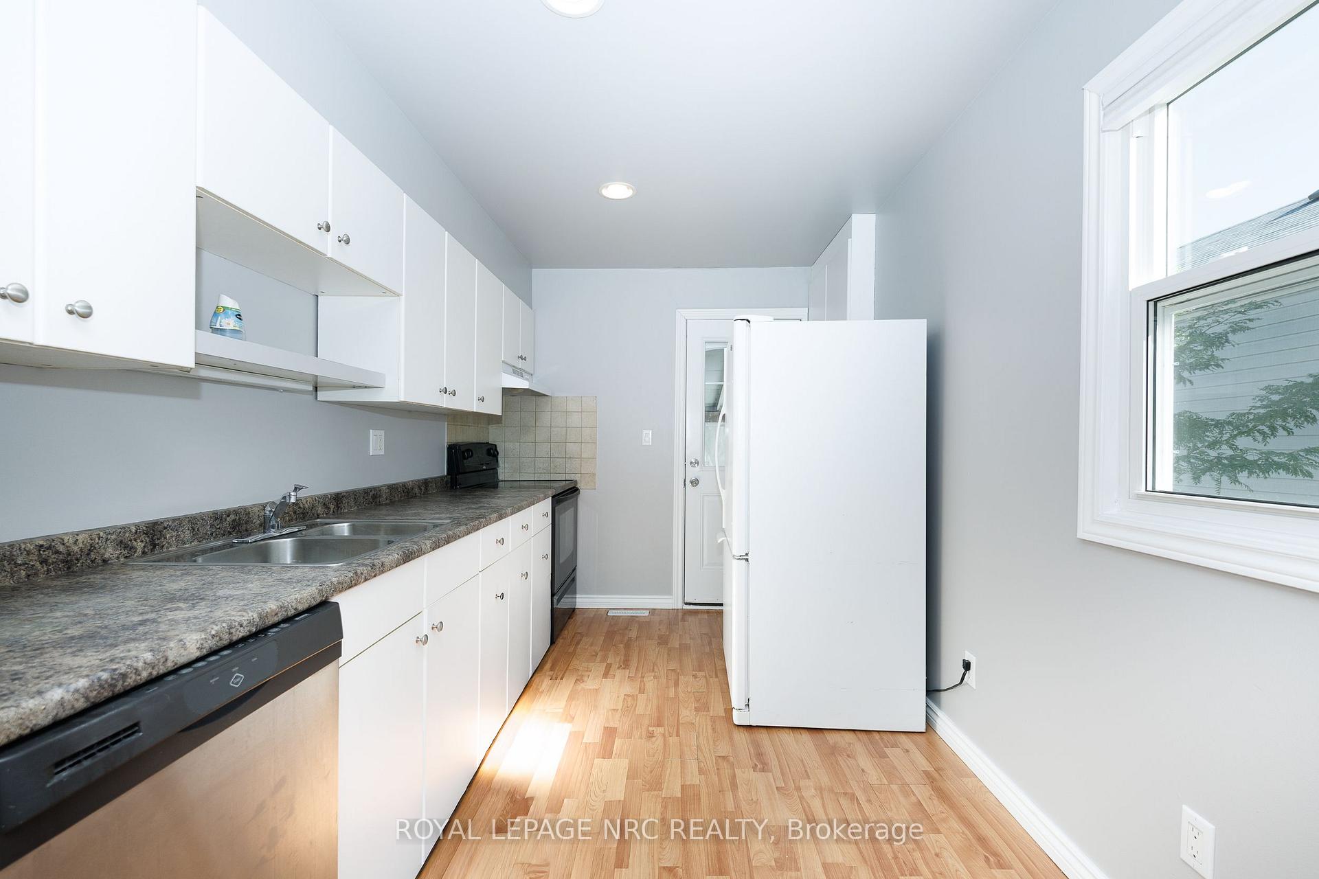 Photo 14 of 14 Hilda Street, St. Catharines, Western Hill — HOMEH
