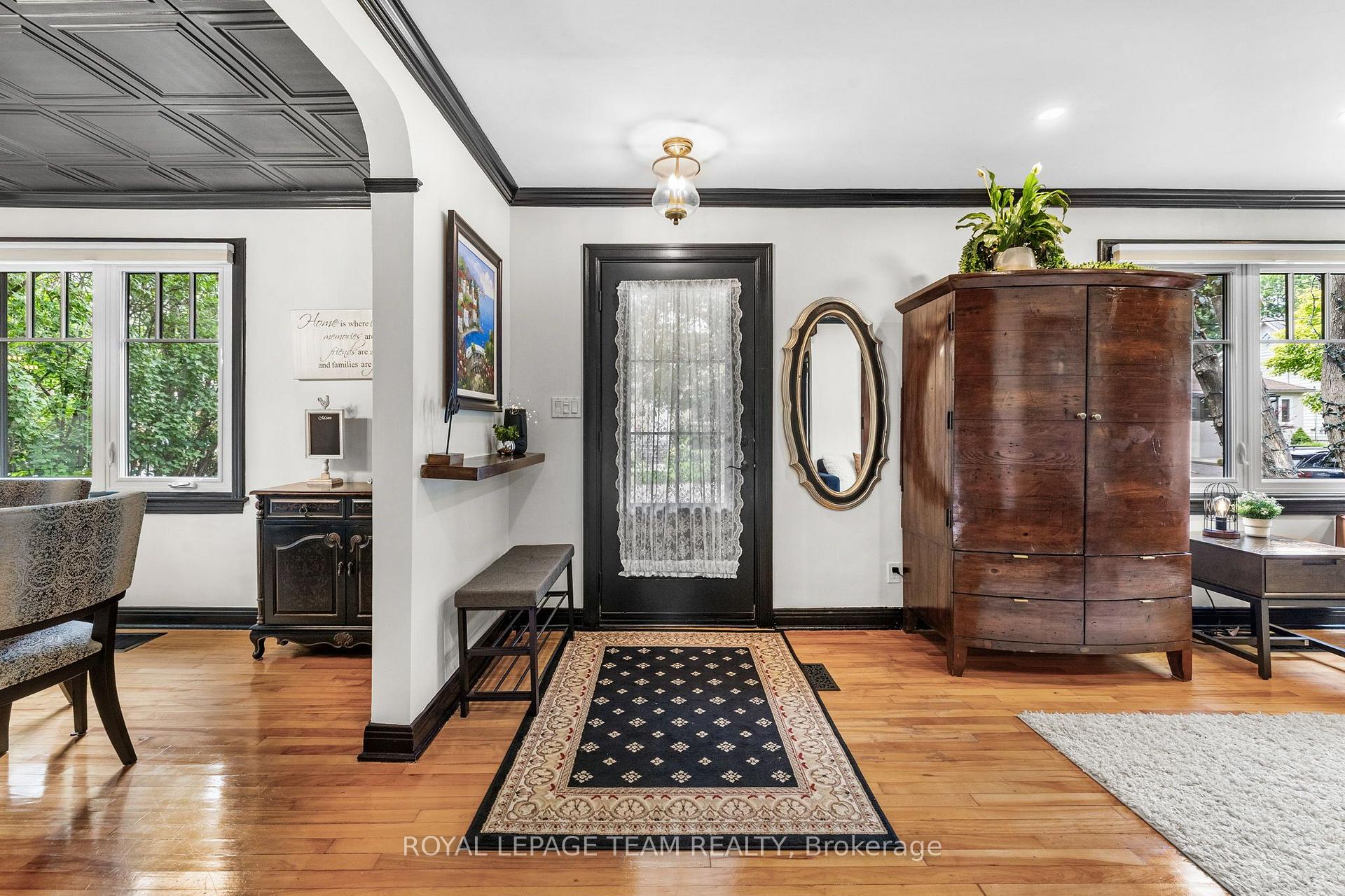 Photo 4 of 185 Camelia Avenue, Ottawa, Manor Park — HOMEH