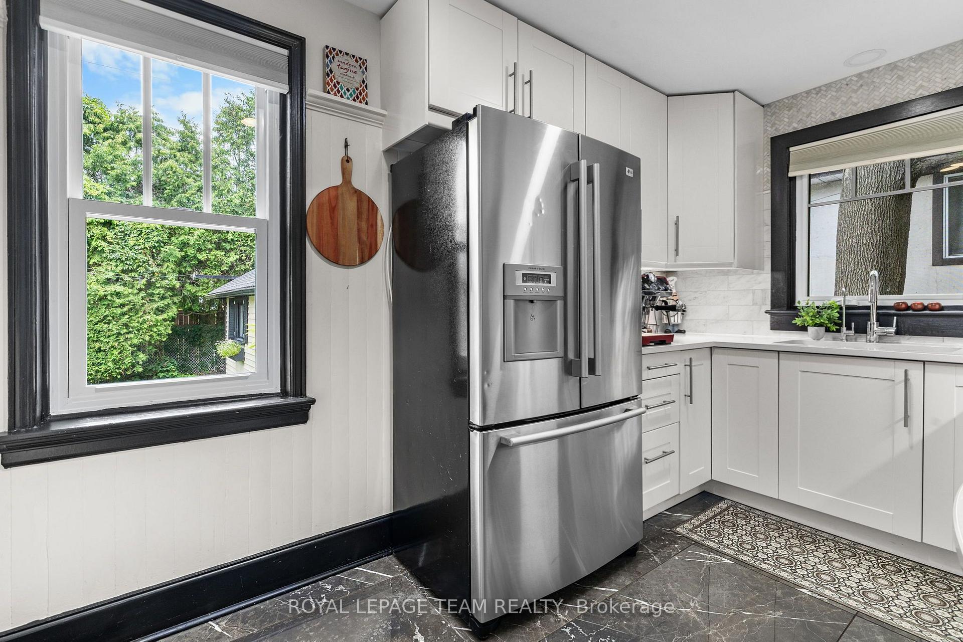 Photo 18 of 185 Camelia Avenue, Ottawa, Manor Park — HOMEH