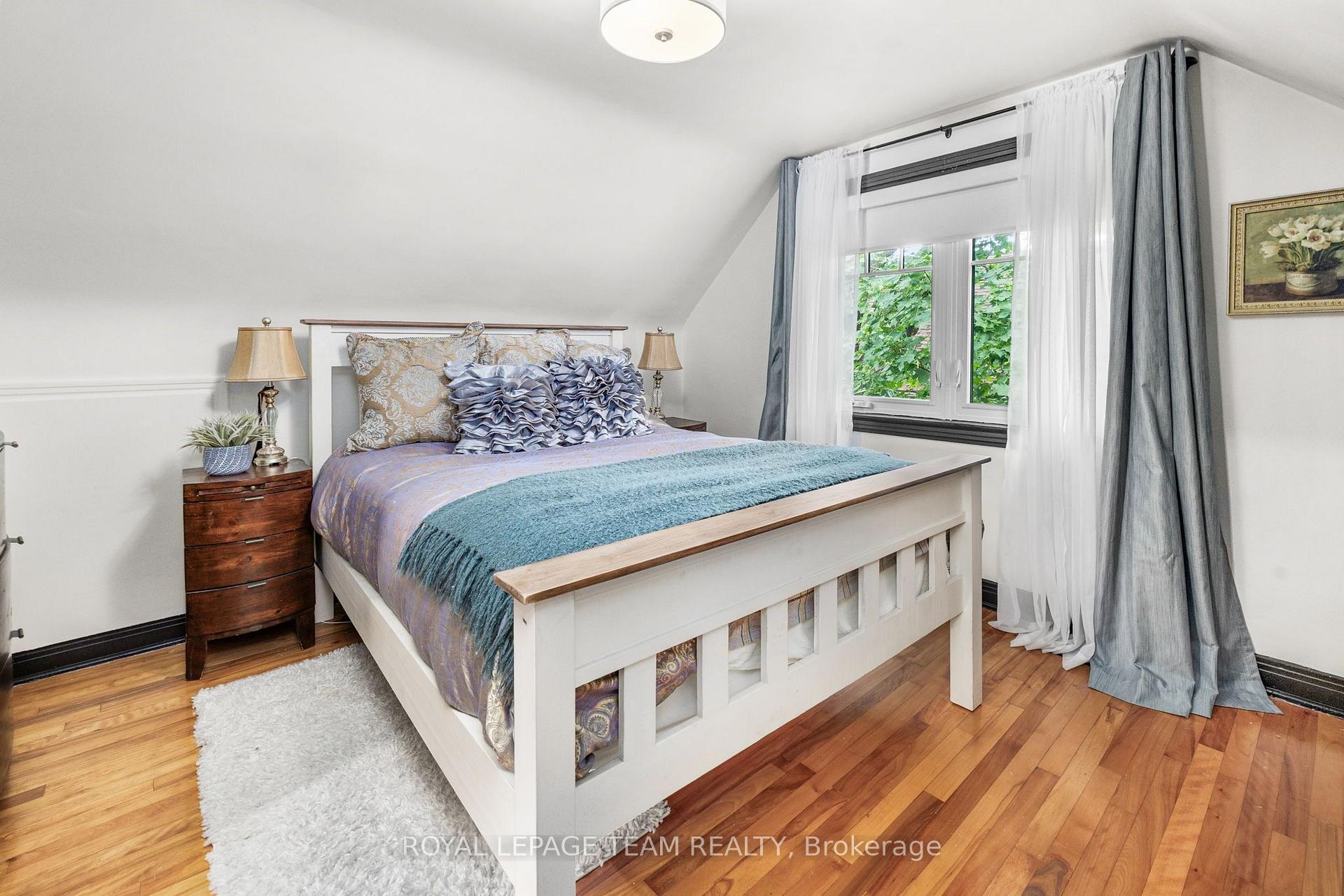 Photo 21 of 185 Camelia Avenue, Ottawa, Manor Park — HOMEH