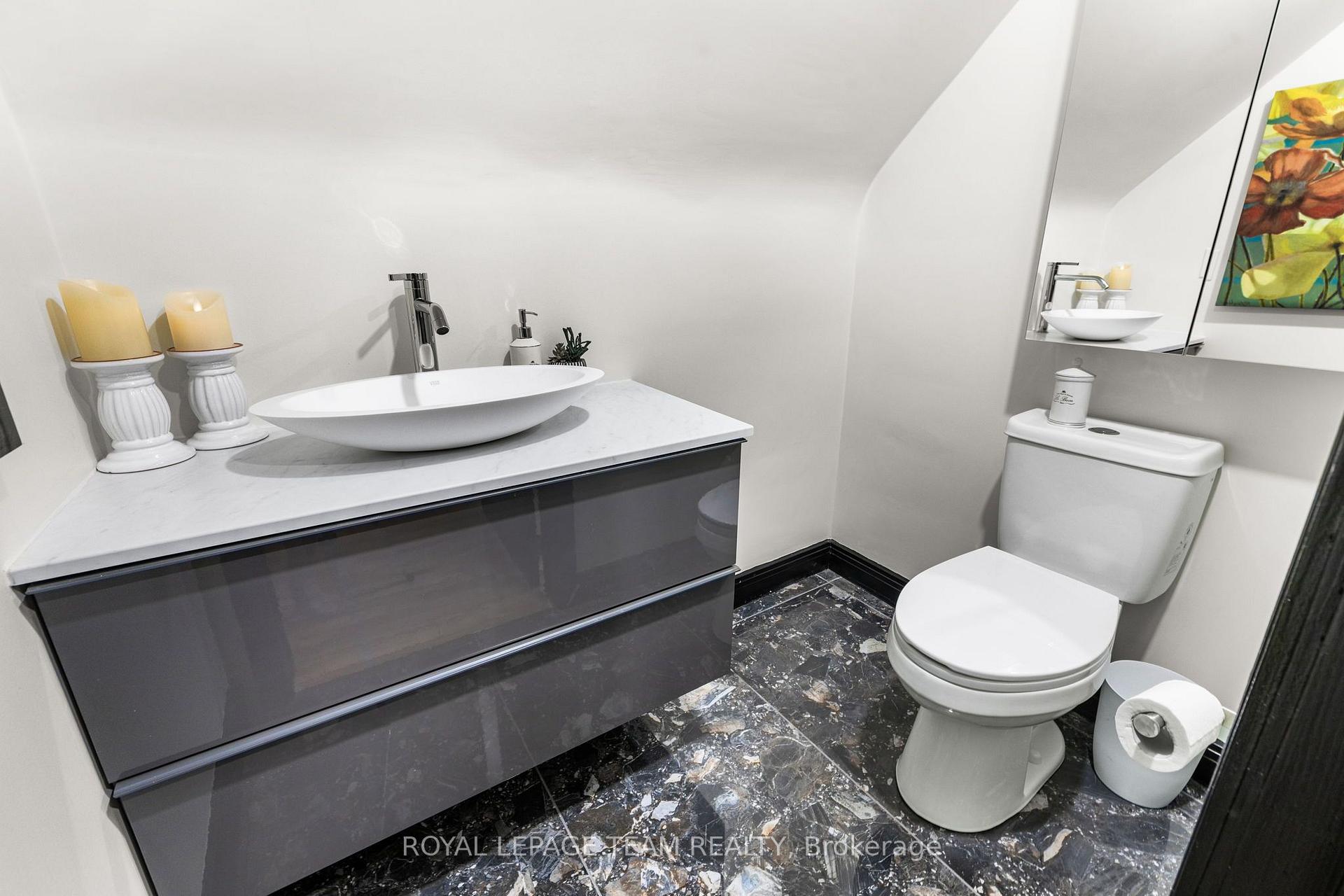 Photo 23 of 185 Camelia Avenue, Ottawa, Manor Park — HOMEH