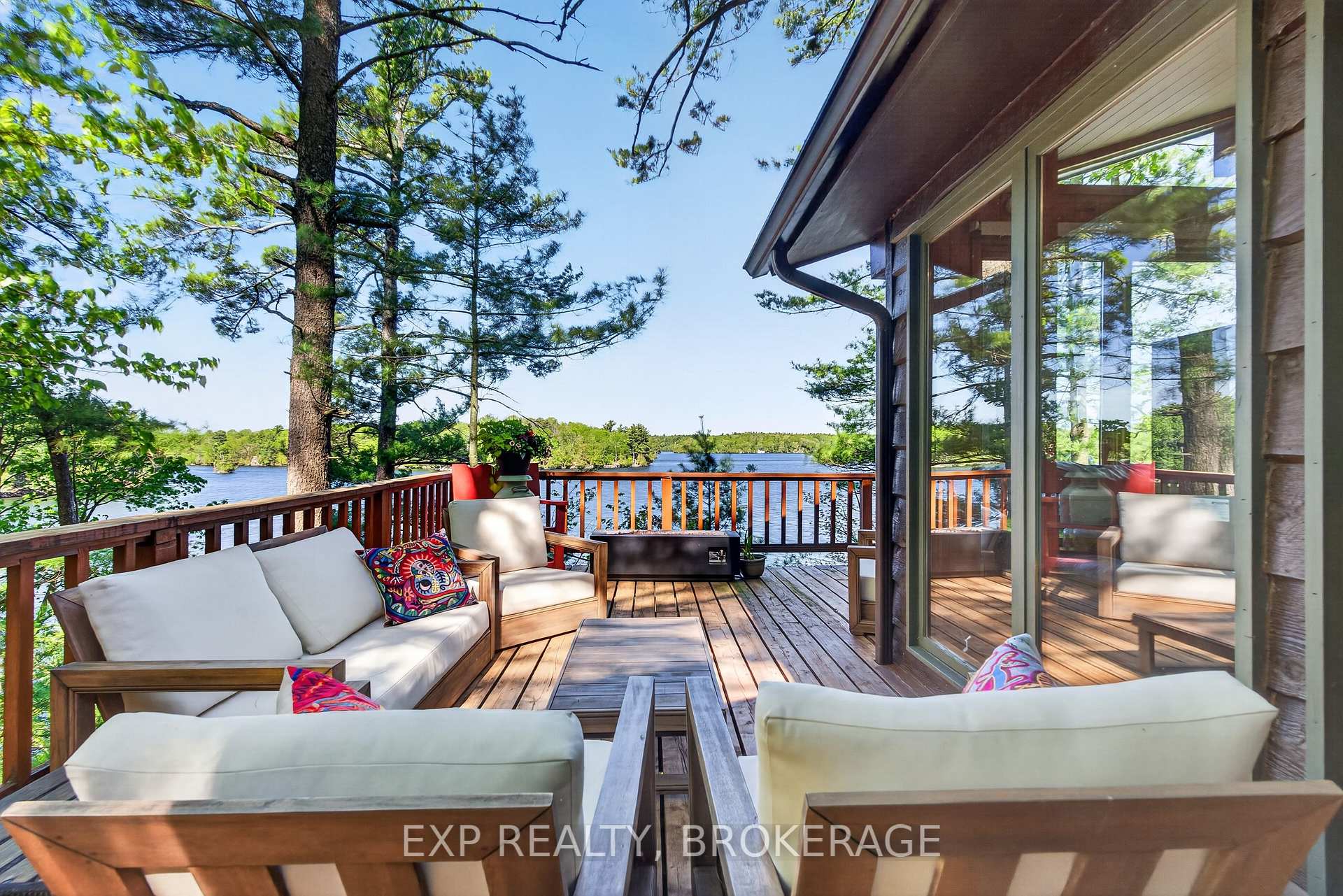 Photo 5 of 7A&B Overlook Lane, Rideau Lakes, Rideau Lakes (South Crosby) Twp — HOMEH