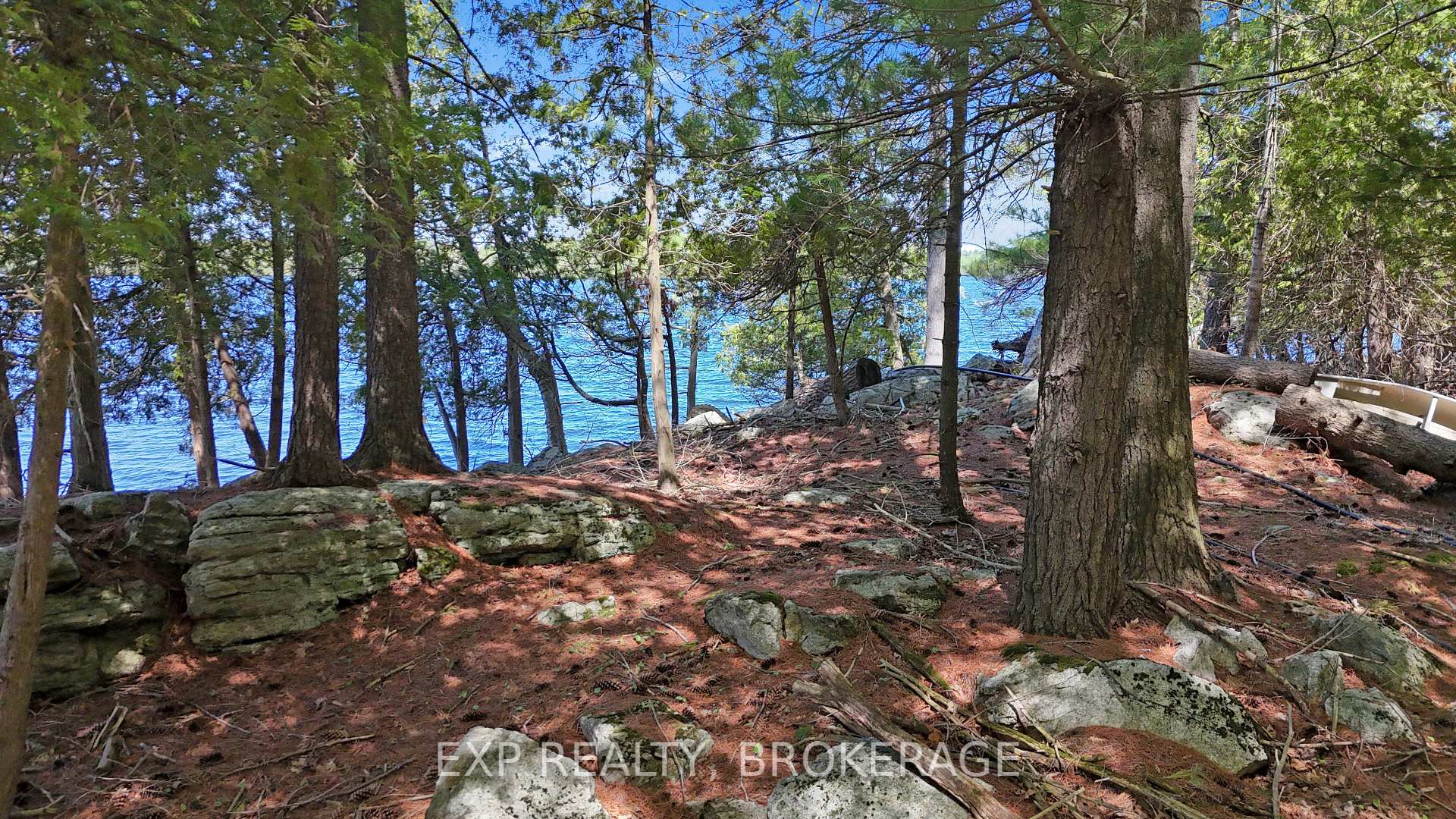 Photo 42 of 7A&B Overlook Lane, Rideau Lakes, Rideau Lakes (South Crosby) Twp — HOMEH