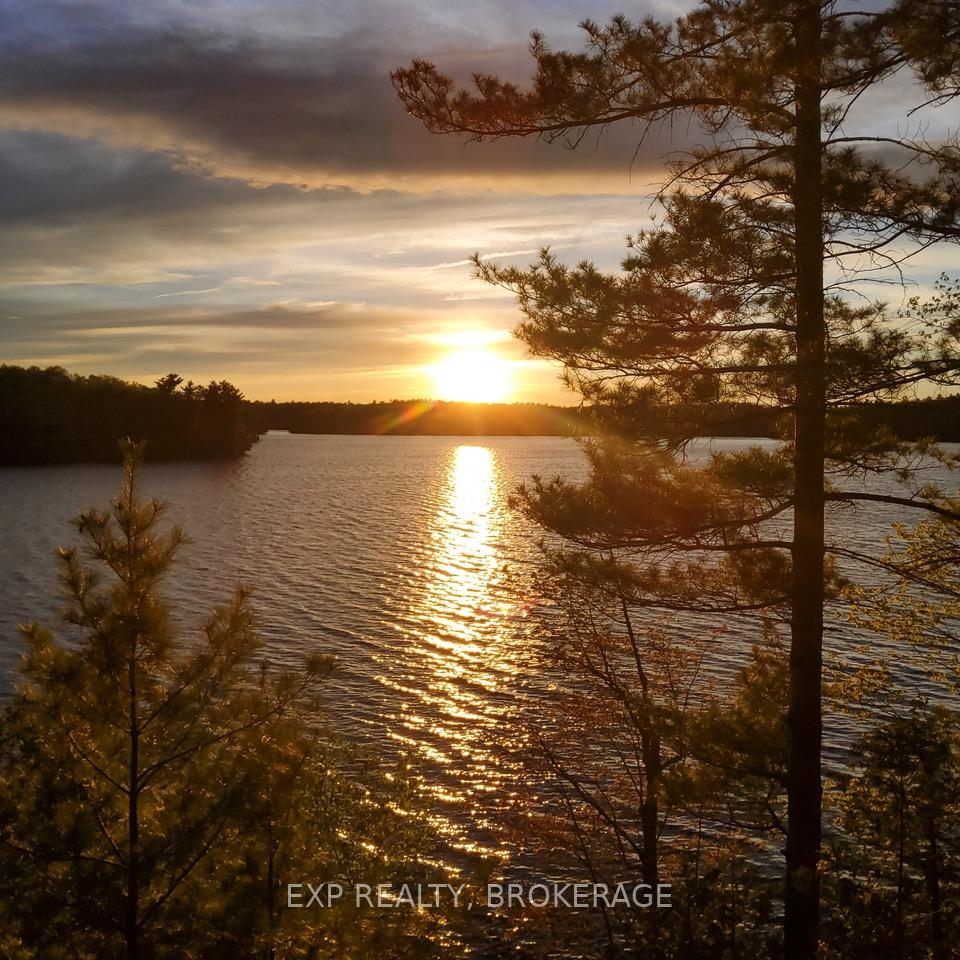 Photo 49 of 7A&B Overlook Lane, Rideau Lakes, Rideau Lakes (South Crosby) Twp — HOMEH