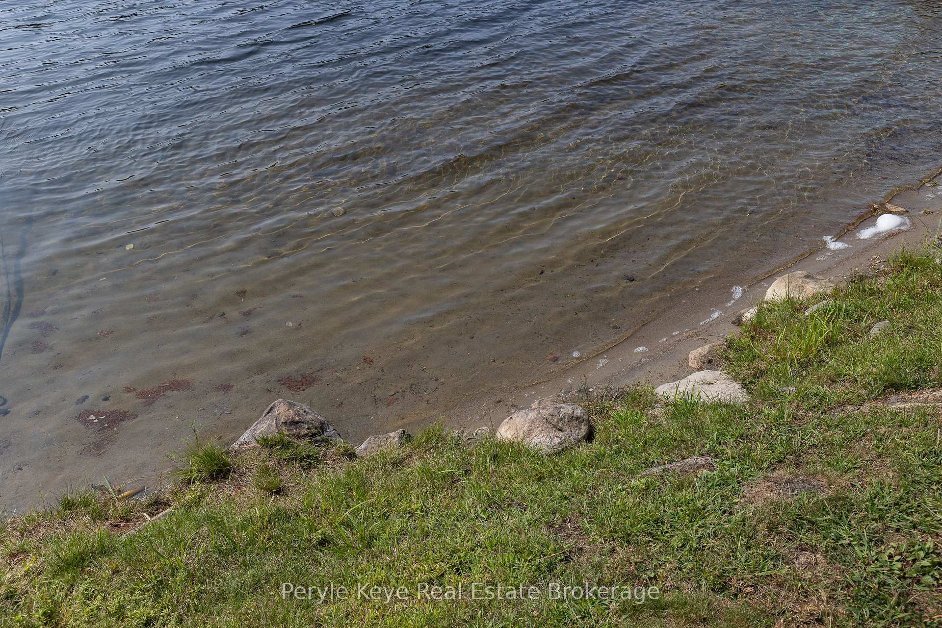 Photo 4 of 1025 & 1027 Big Island Road, Bracebridge, Draper — HOMEH