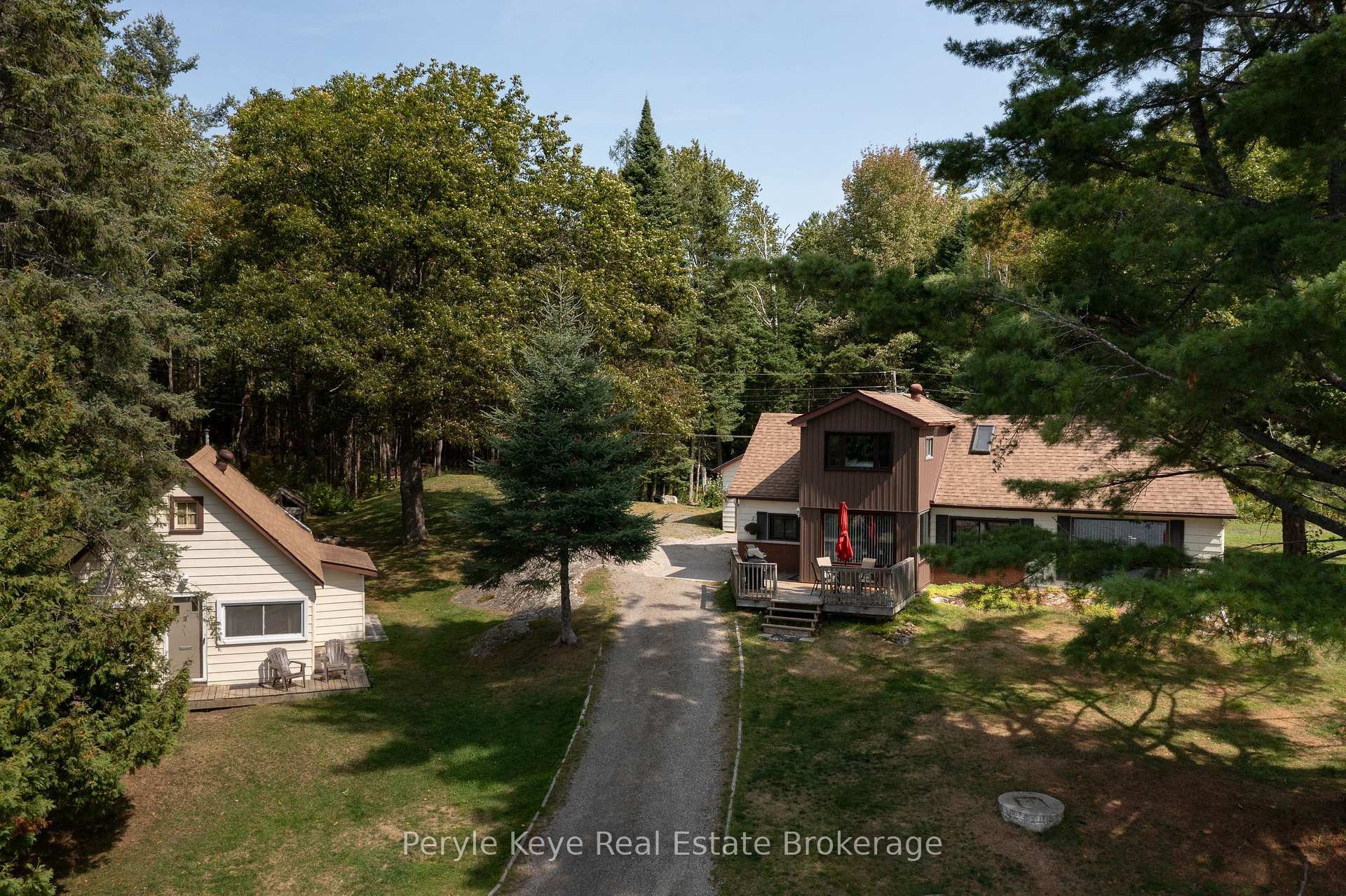 Photo 6 of 1025 & 1027 Big Island Road, Bracebridge, Draper — HOMEH