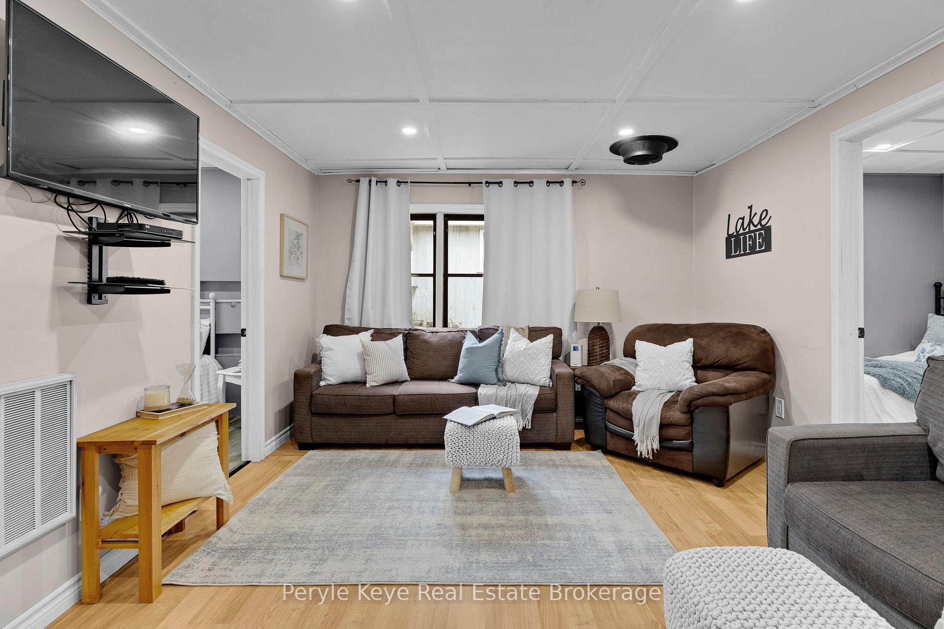 Photo 32 of 1025 & 1027 Big Island Road, Bracebridge, Draper — HOMEH