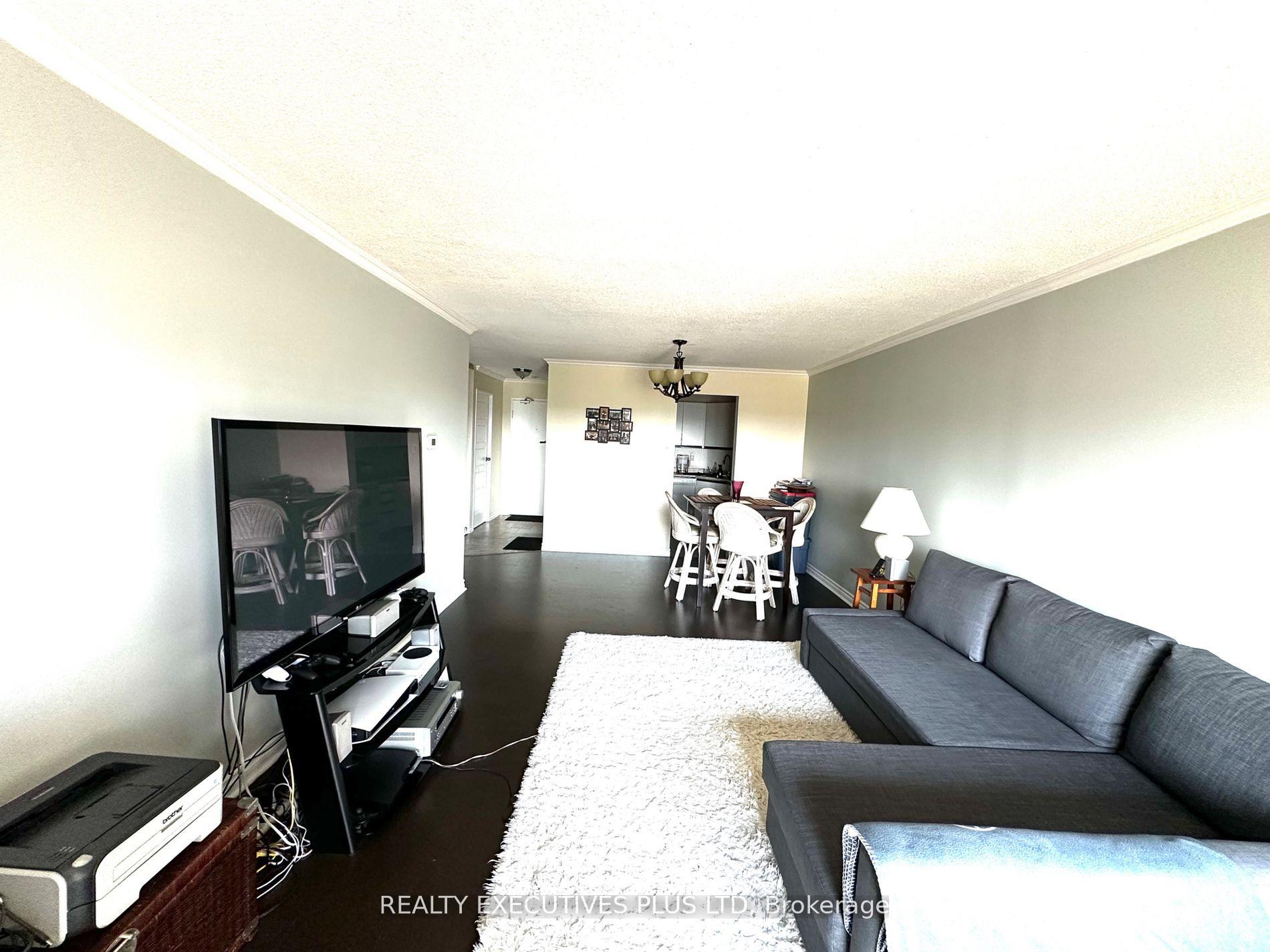 Photo 5 of Unit 806, 858 Commissioners Road E, London, South H — HOMEH
