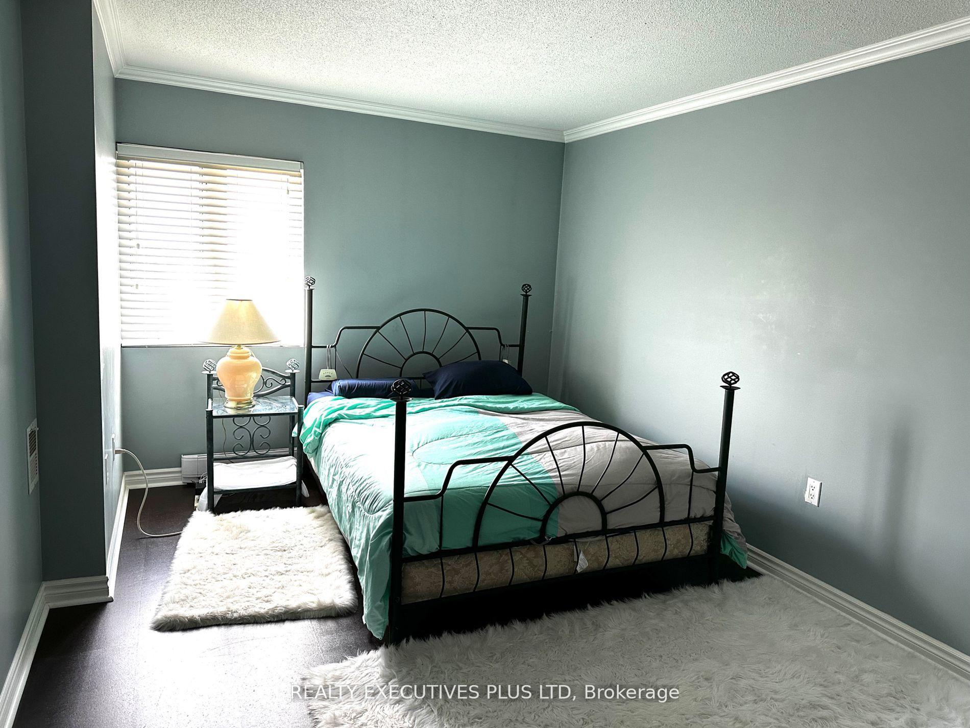 Photo 8 of Unit 806, 858 Commissioners Road E, London, South H — HOMEH