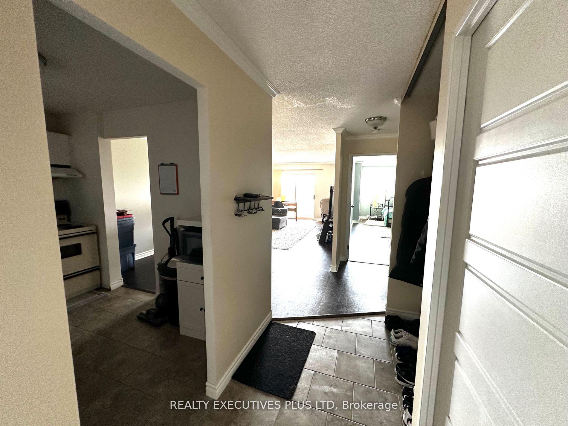 Photo 12 of Unit 806, 858 Commissioners Road E, London, South H — HOMEH