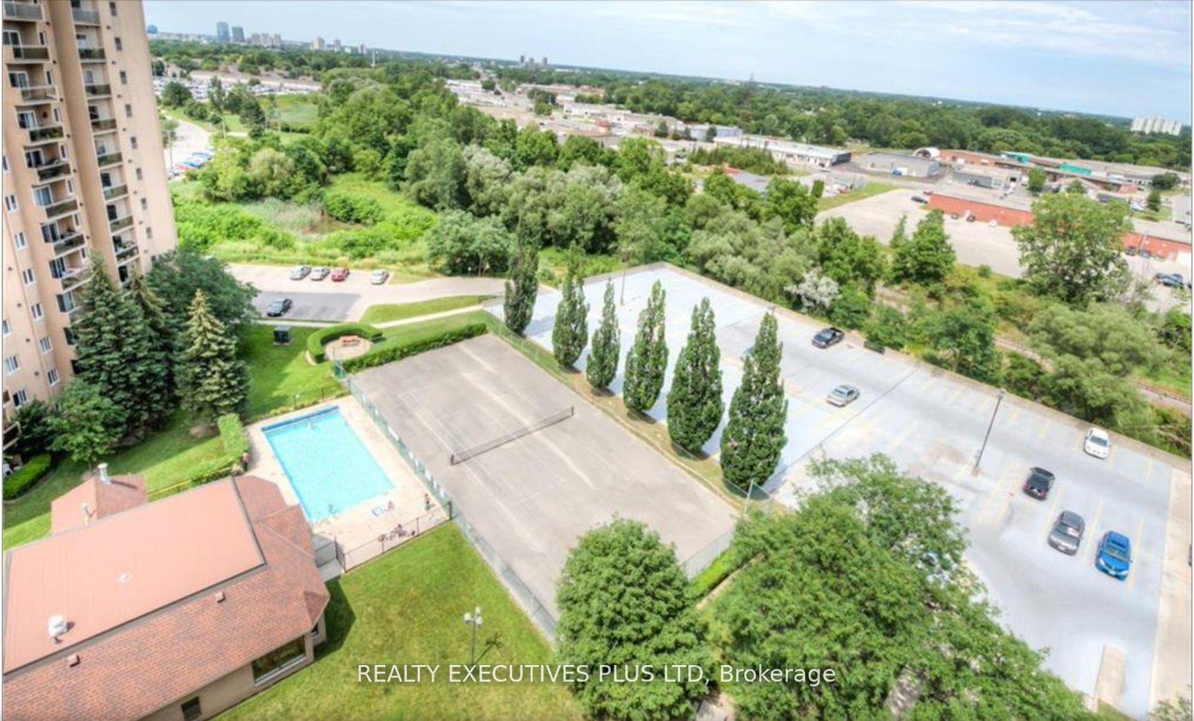 Photo 13 of Unit 806, 858 Commissioners Road E, London, South H — HOMEH